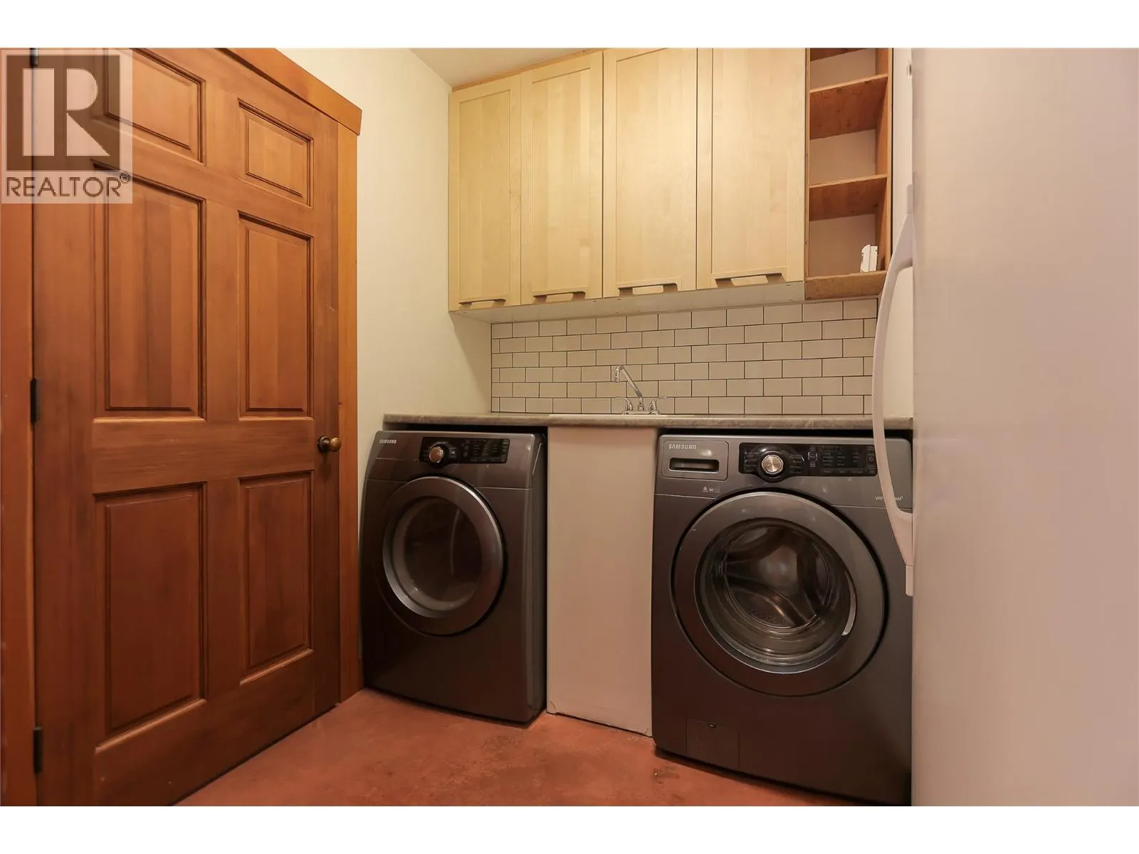 2565 SHOREACRES-GOOSE CREEK Road