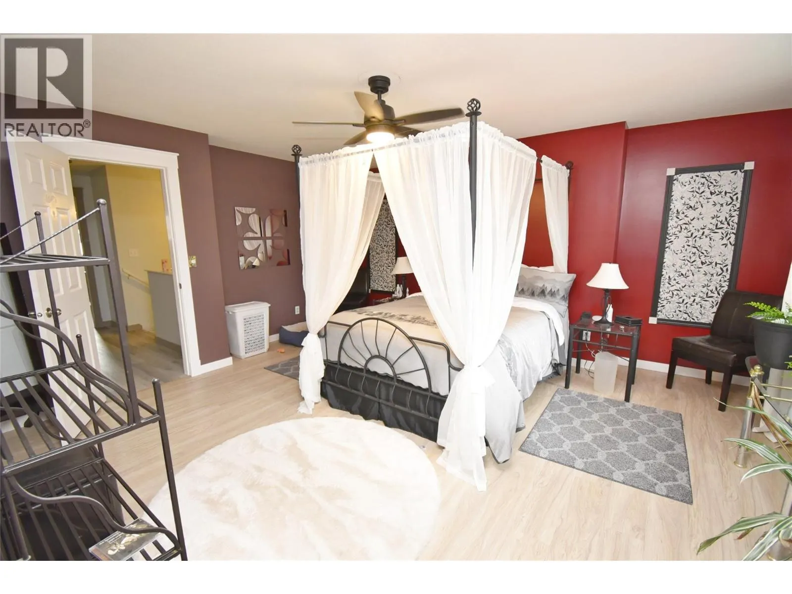 4404 20 Street Unit# 3