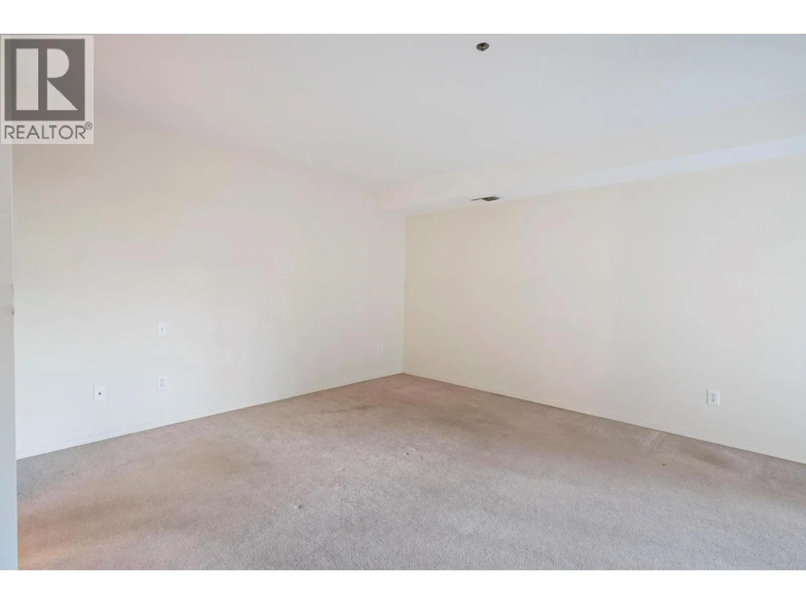 1045 Sutherland Avenue Unit# 112