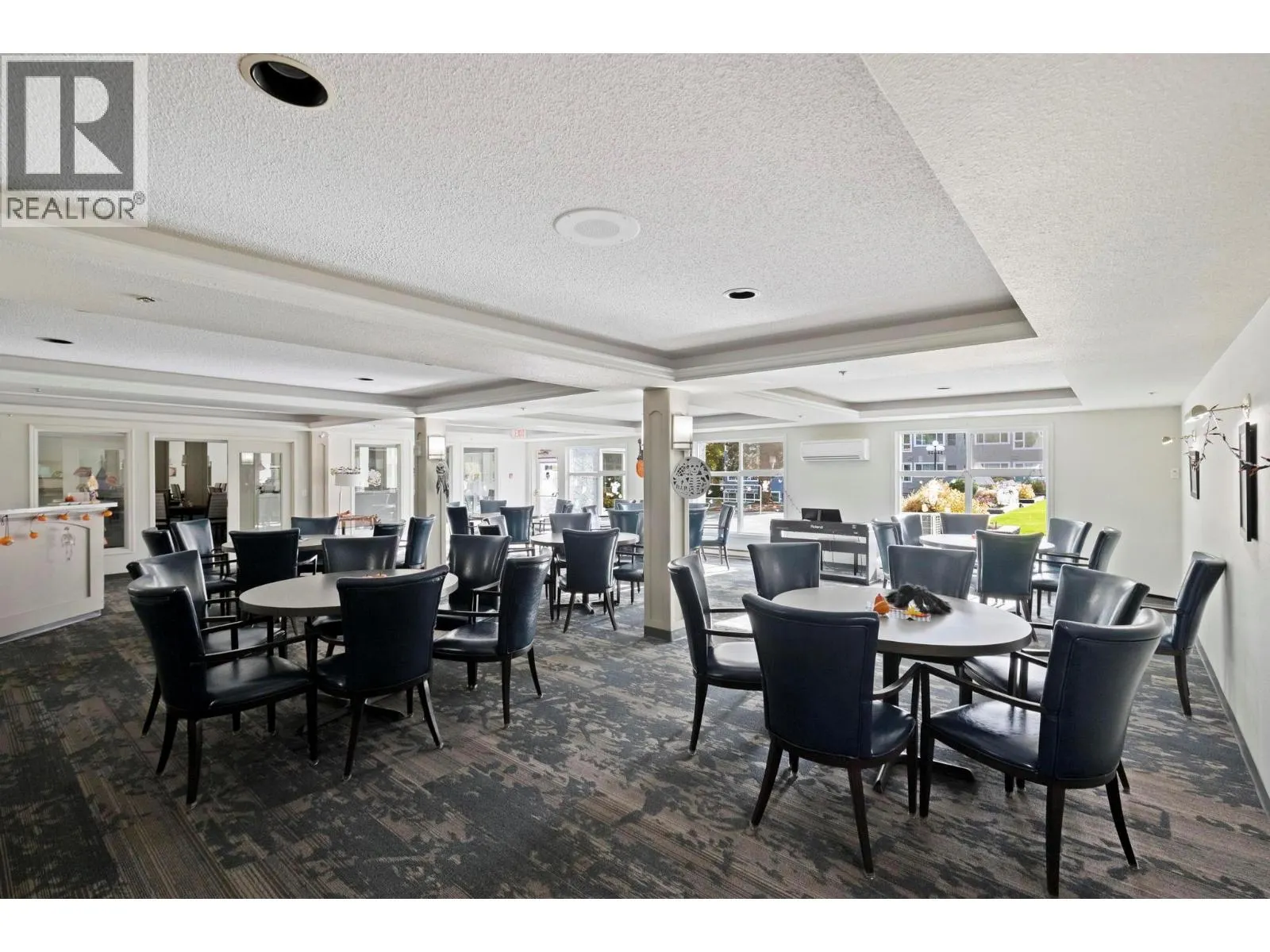 1045 Sutherland Avenue Unit# 112