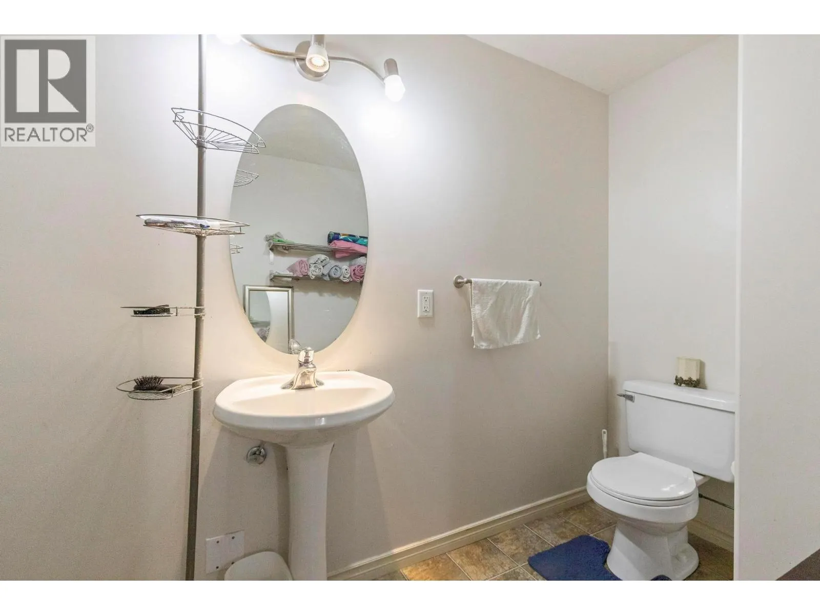 4945 South Ridge Drive