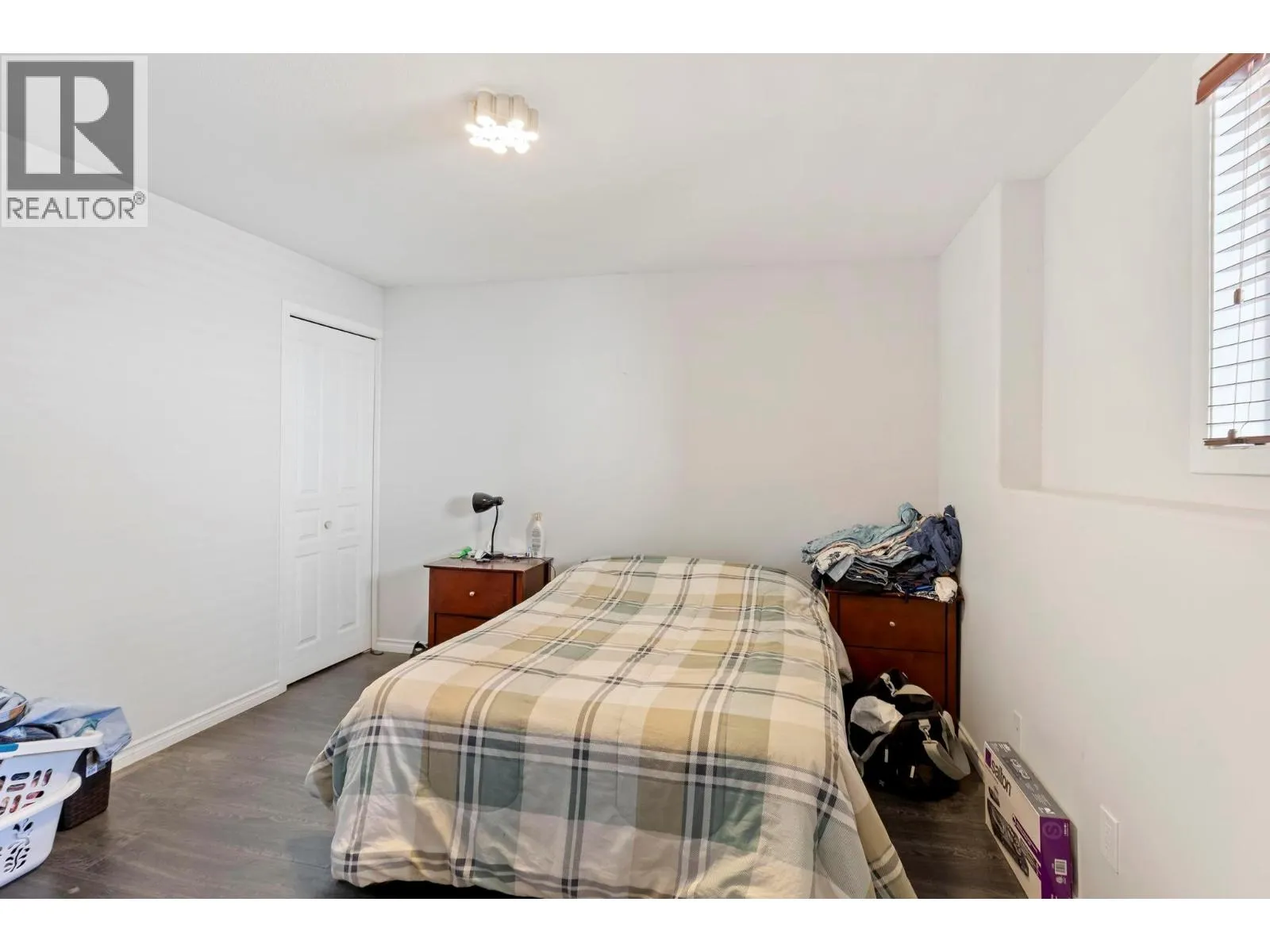 4945 South Ridge Drive