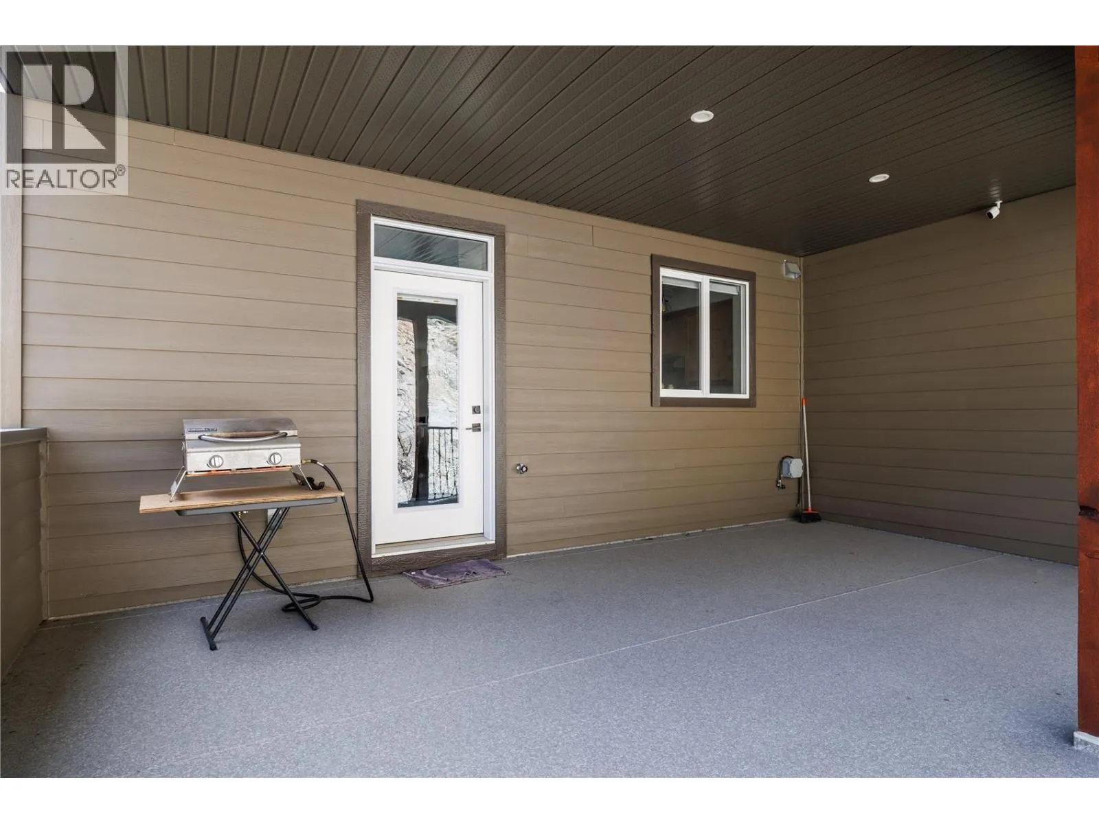 240A Grizzly Ridge Trail