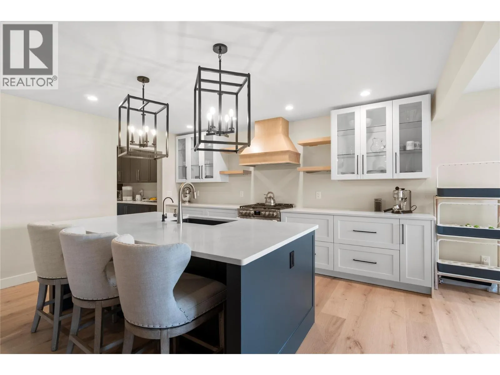 2270 Lions Ridge Road