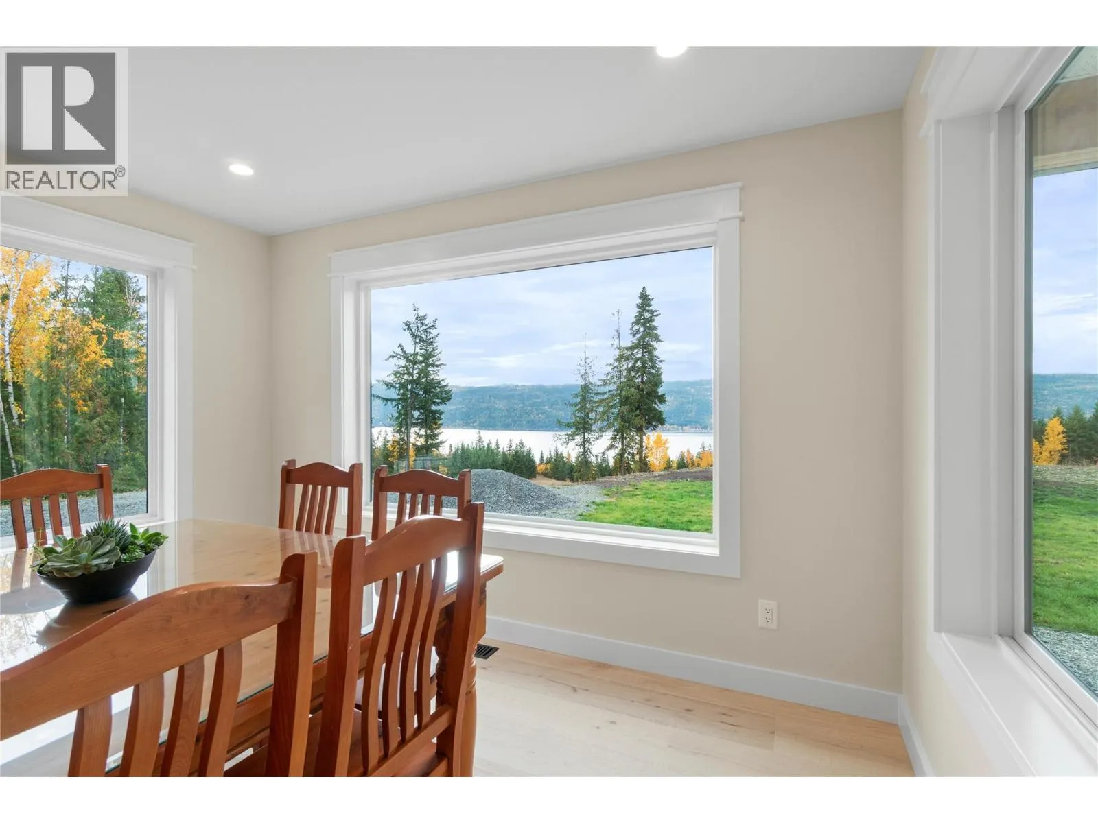 2270 Lions Ridge Road