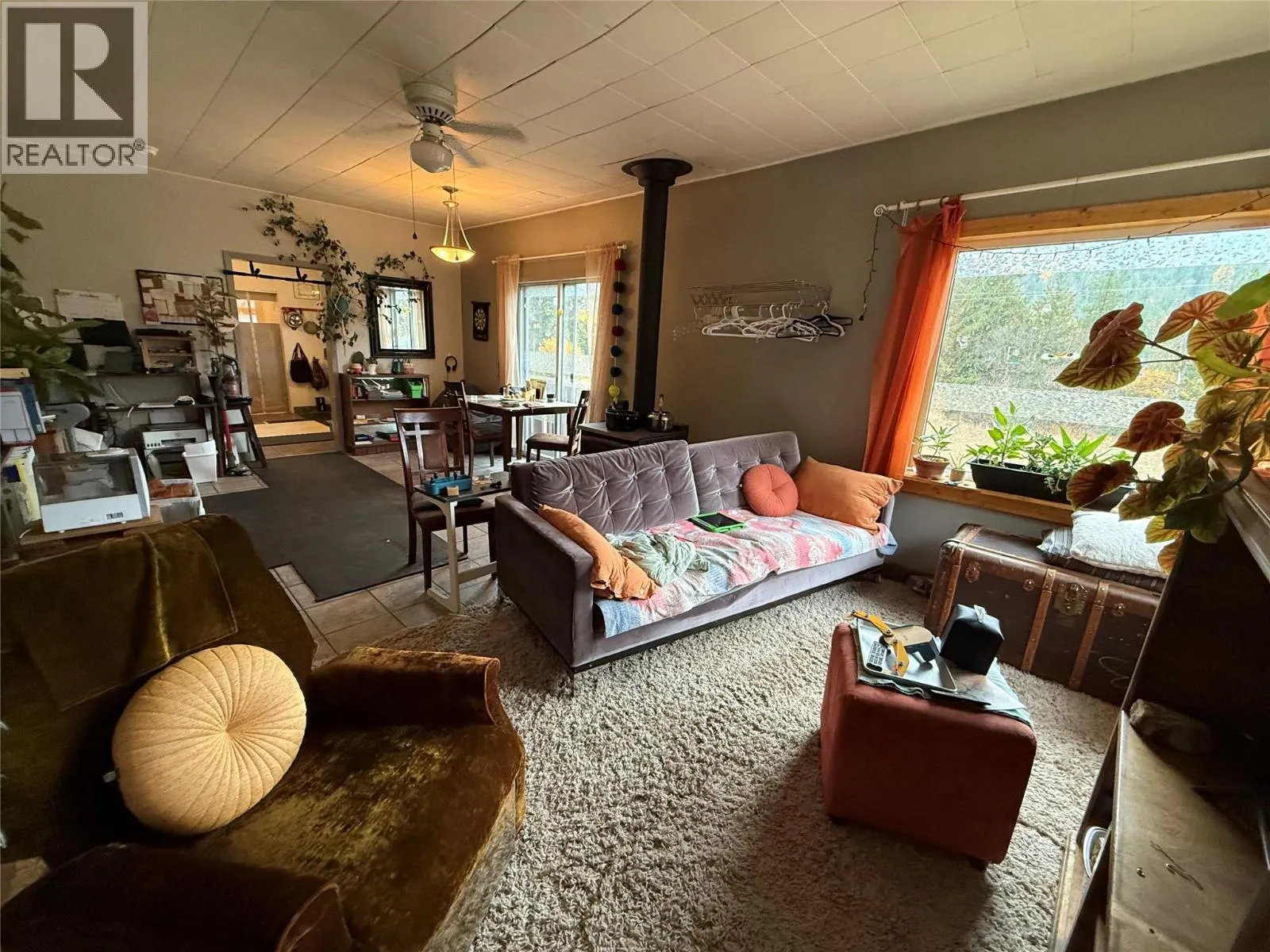 5015 Erie-Ross Spur Road