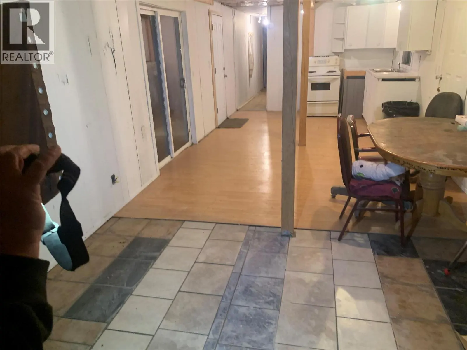 5015 Erie-Ross Spur Road