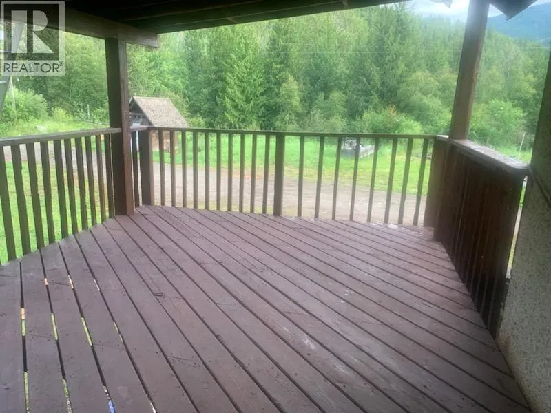 5015 Erie-Ross Spur Road