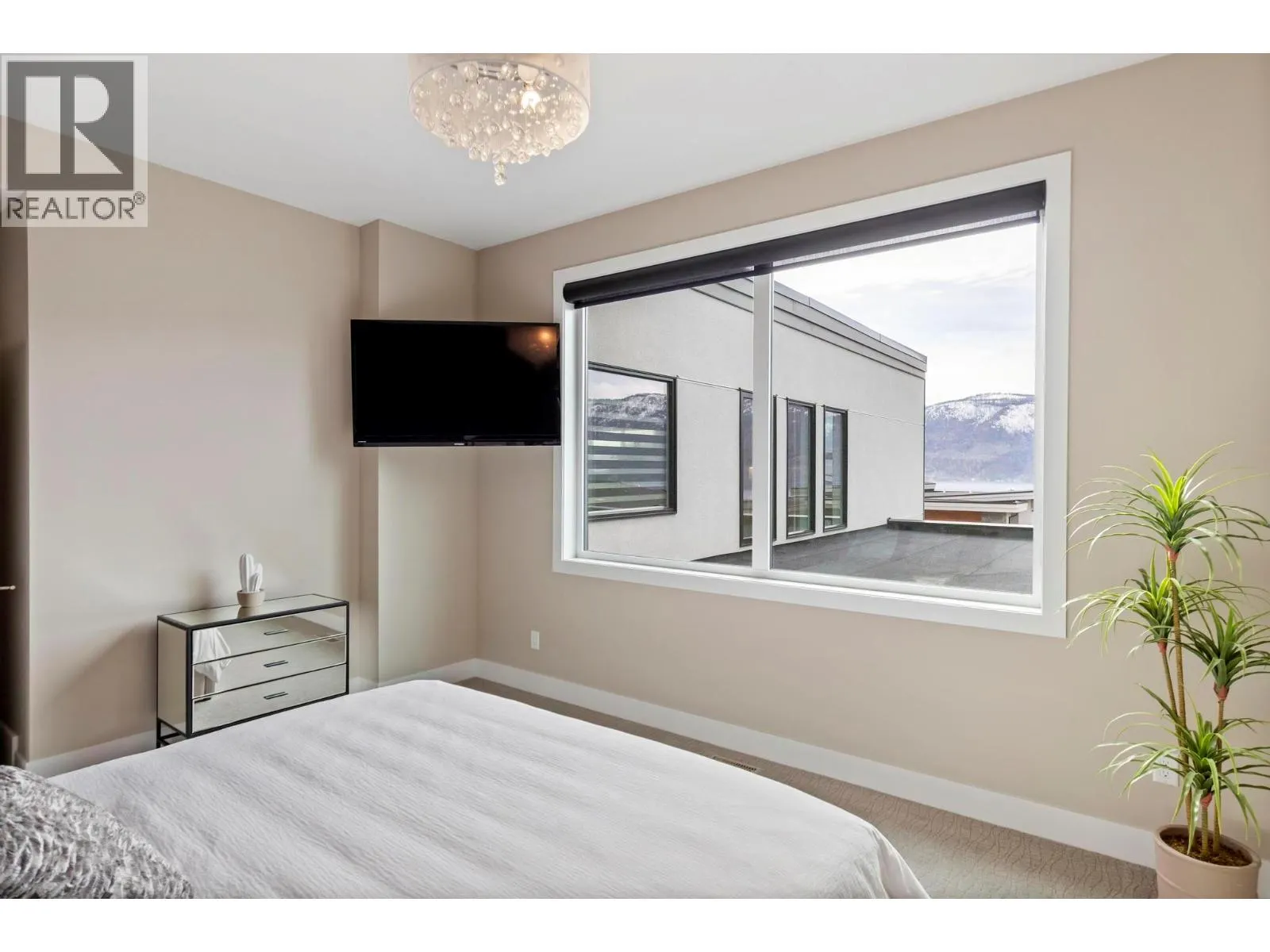 1673 Travertine Drive