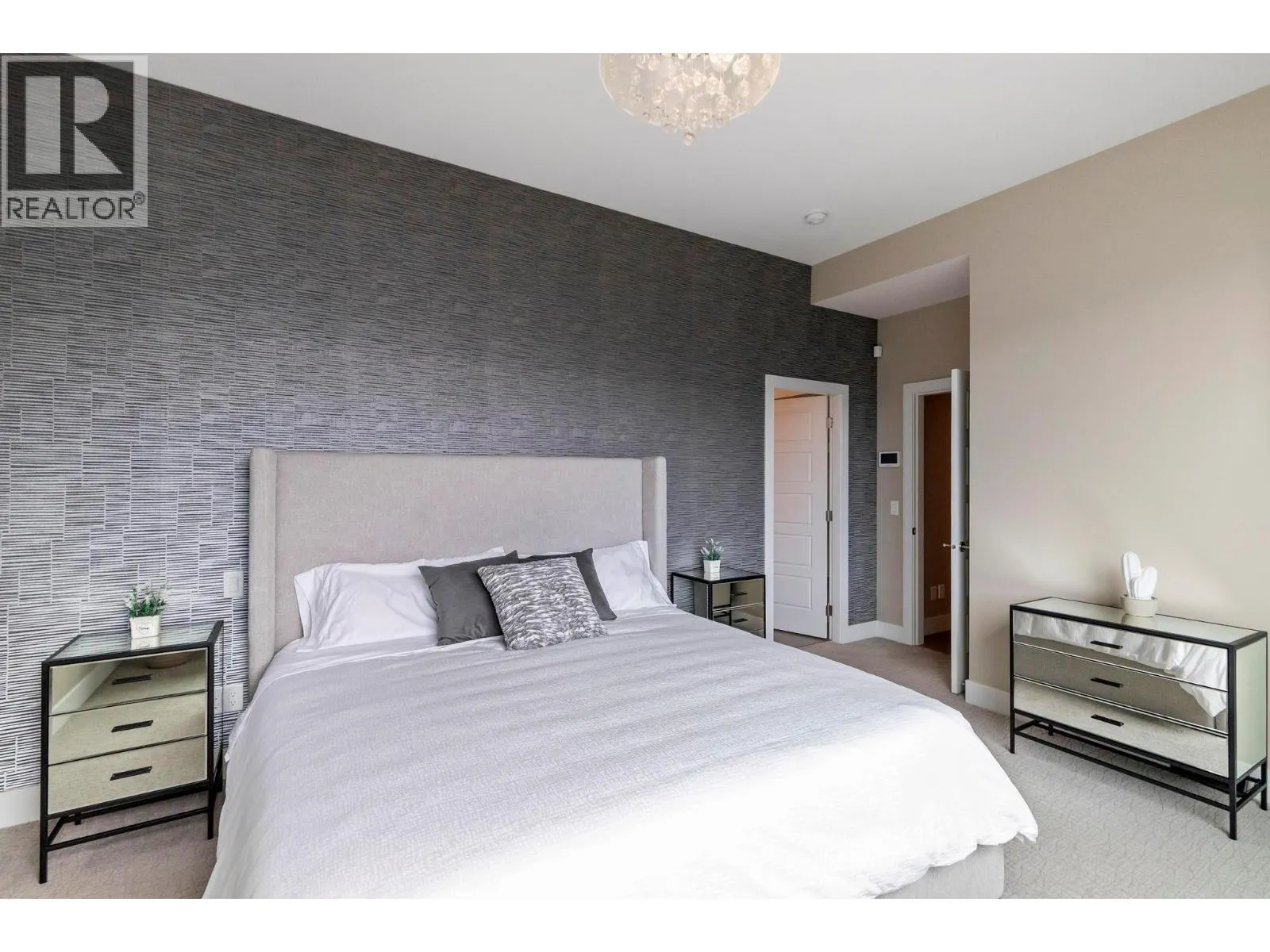 1673 Travertine Drive