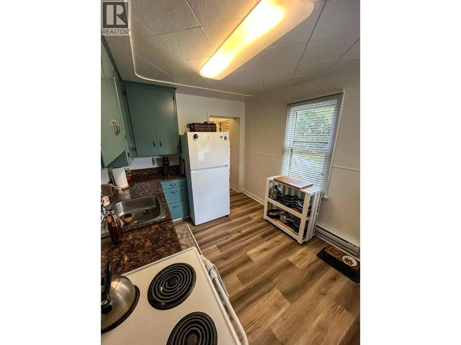 3273 Broadwater Road Street