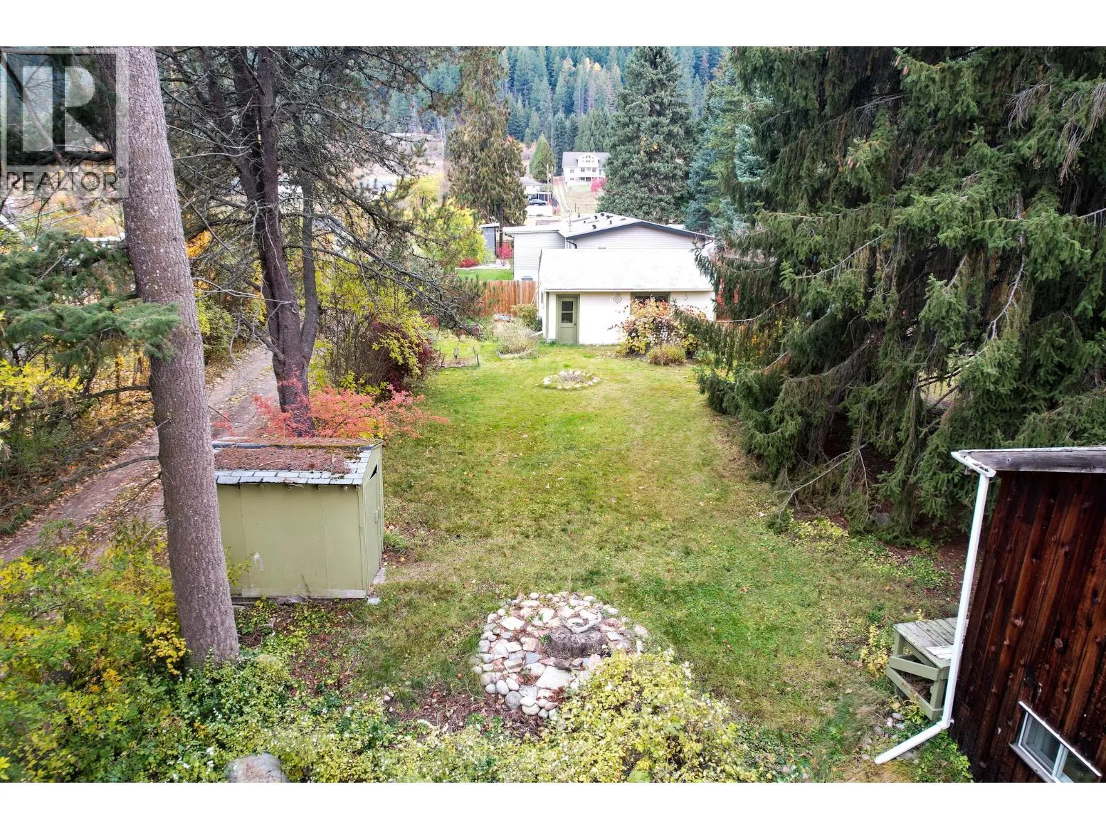 3273 Broadwater Road Street