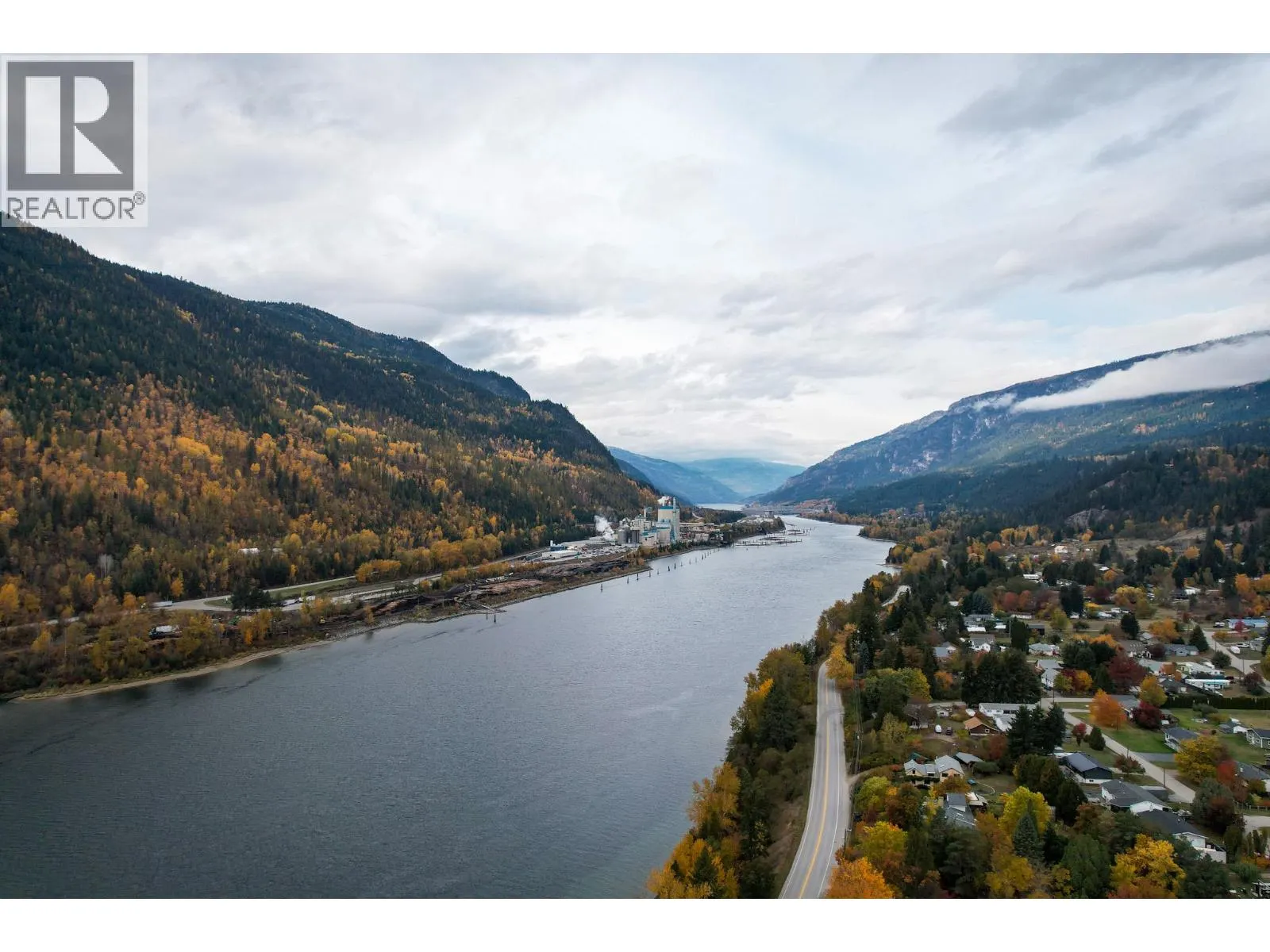 3273 Broadwater Road Street