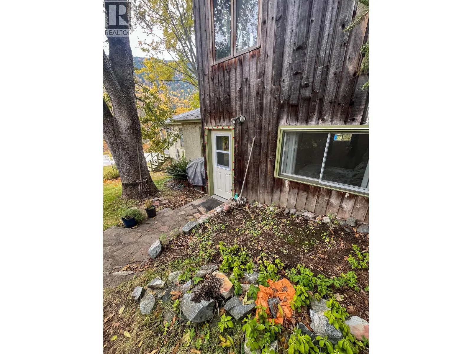 3273 Broadwater Road Street