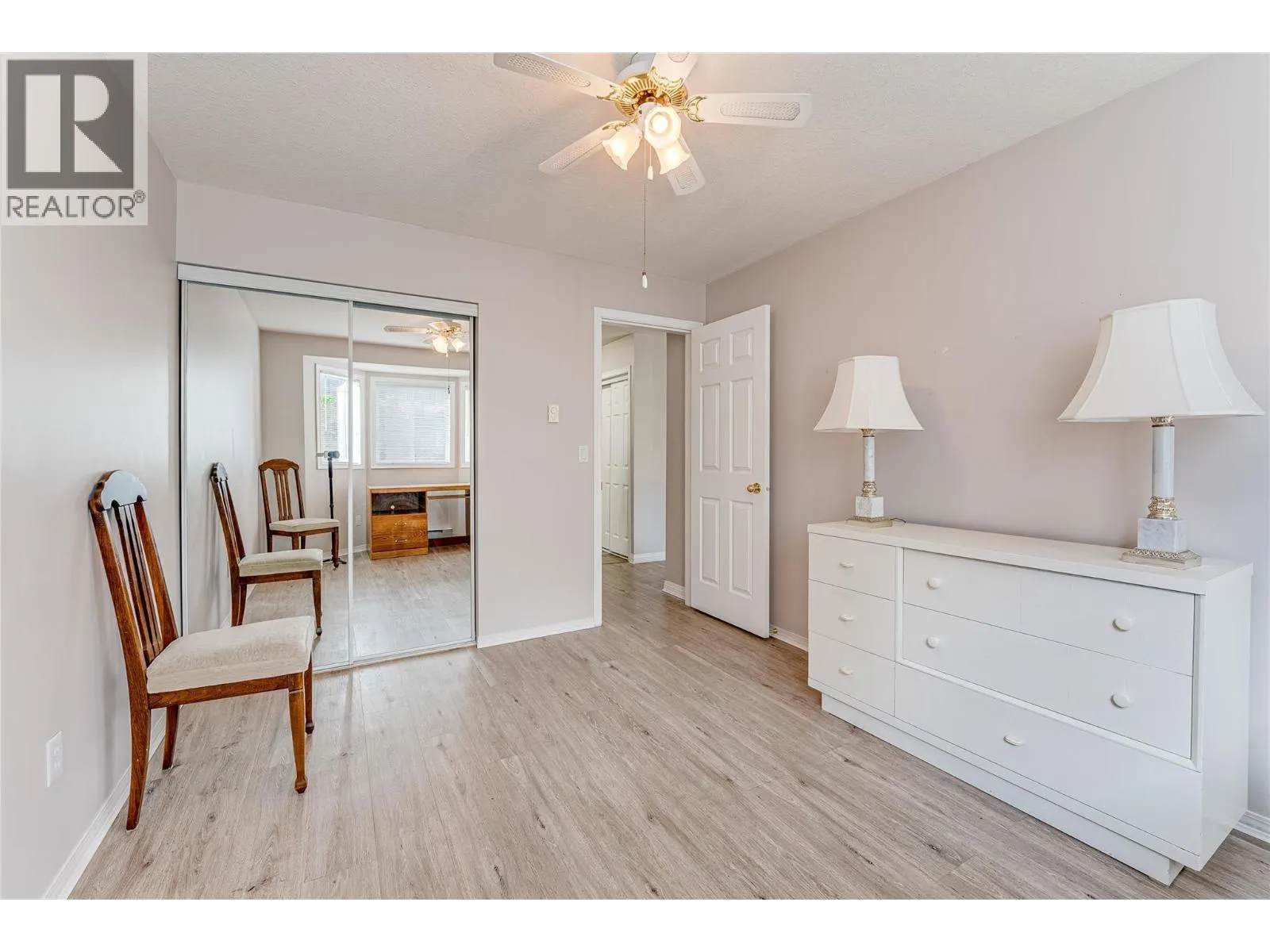 3609 30 Avenue Unit# 208