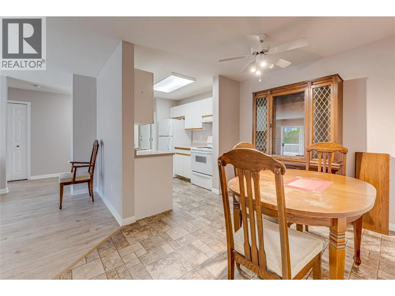 3609 30 Avenue Unit# 208