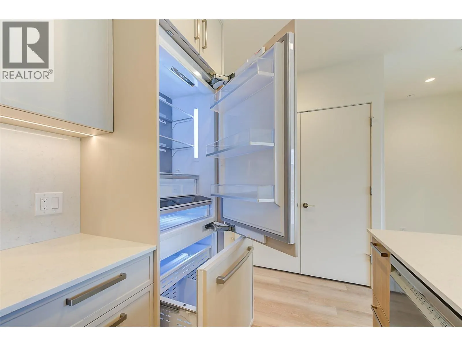 3340 Lakeshore Road Unit# 1003 Lot# SL 134