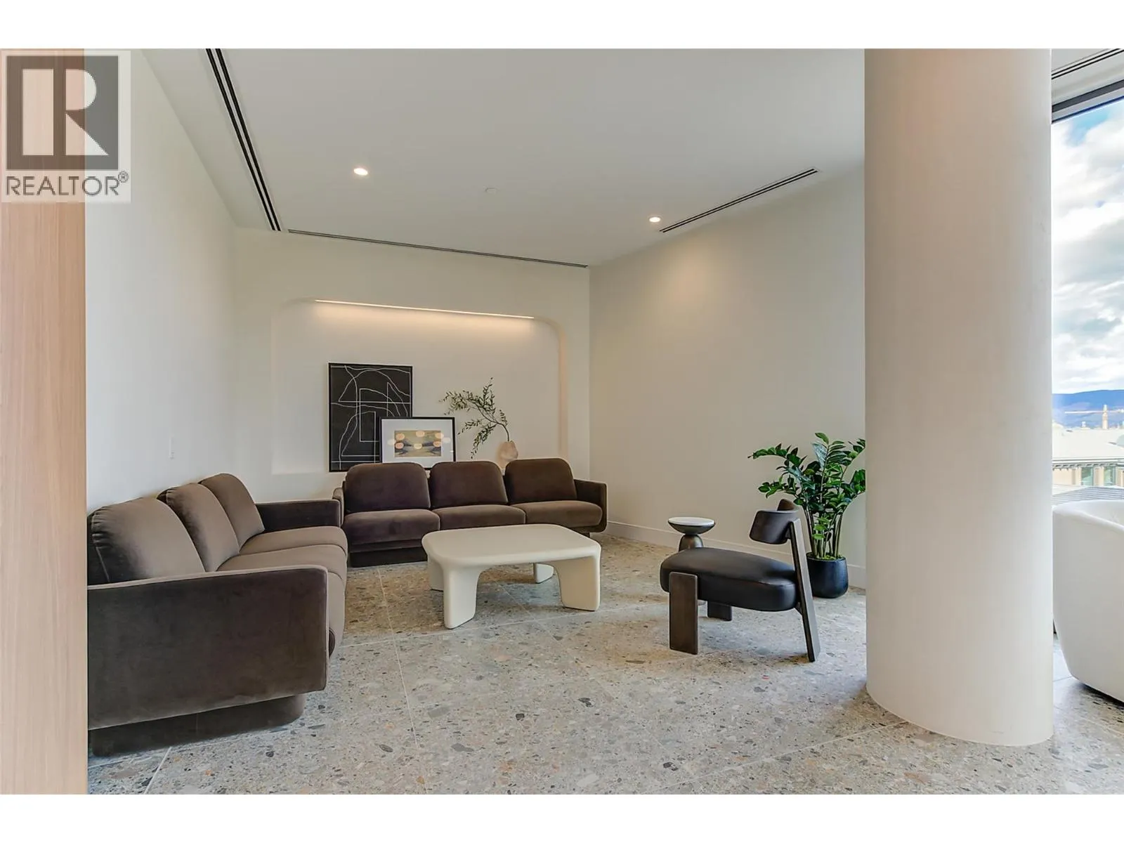 3340 Lakeshore Road Unit# 1003 Lot# SL 134