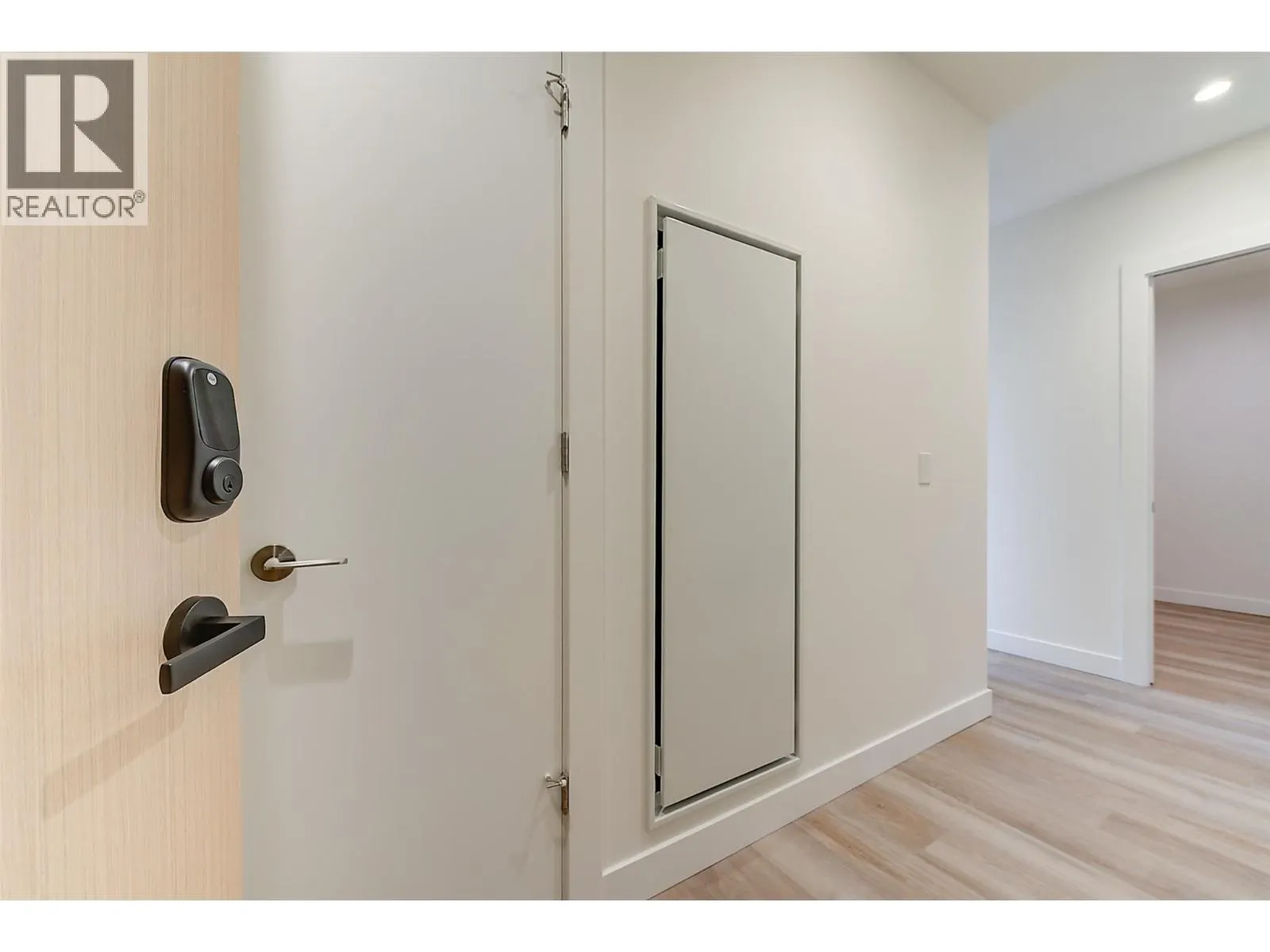 3340 Lakeshore Road Unit# 1003 Lot# SL 134