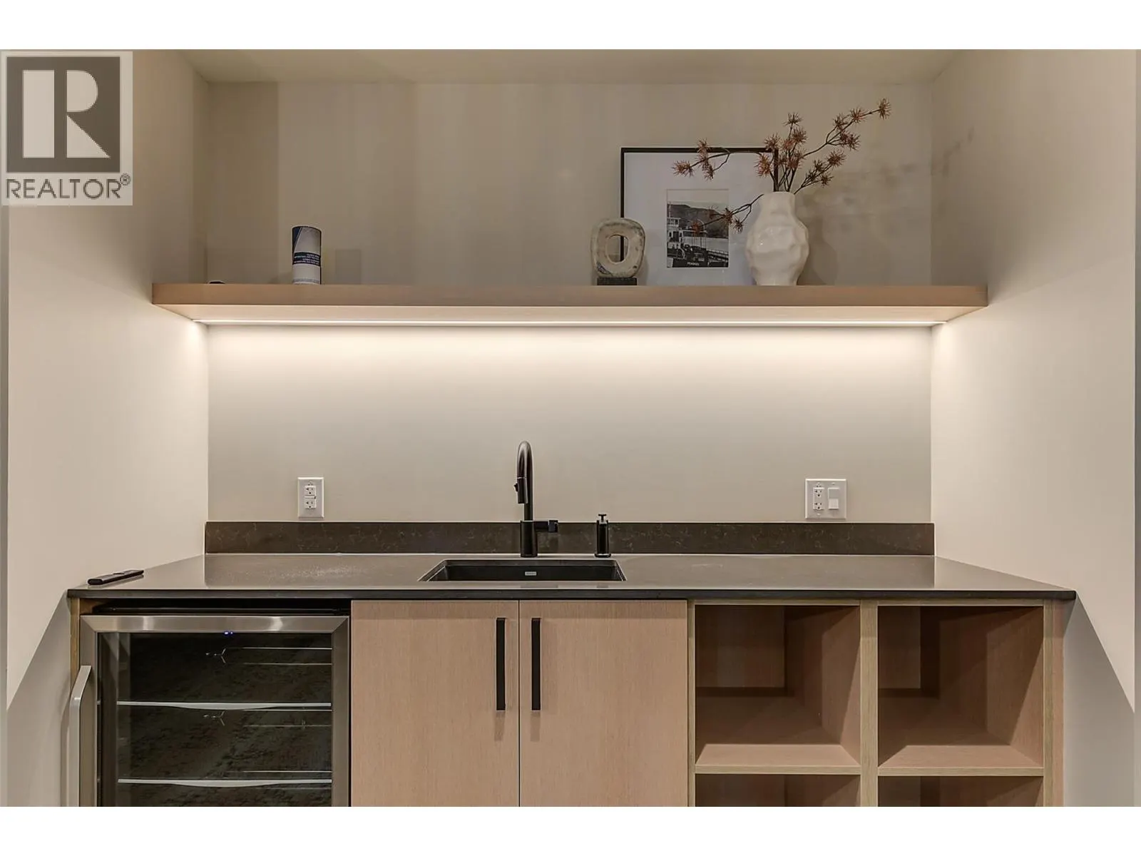 3340 Lakeshore Road Unit# 1003 Lot# SL 134