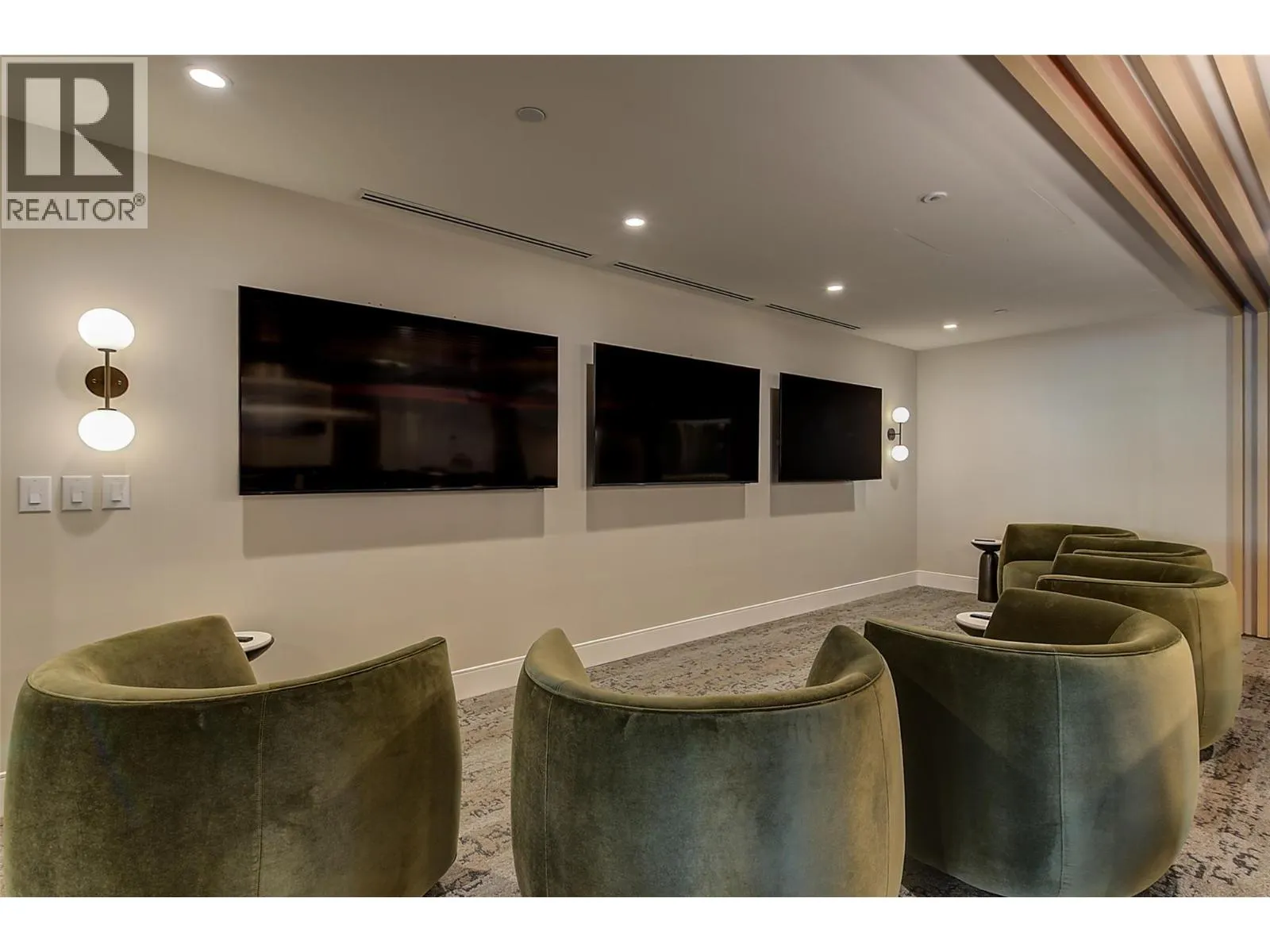 3340 Lakeshore Road Unit# 1003 Lot# SL 134