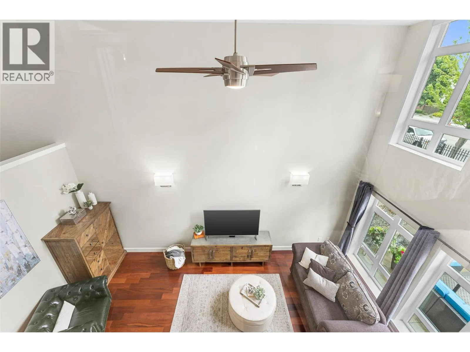 457 West Avenue Unit# 111