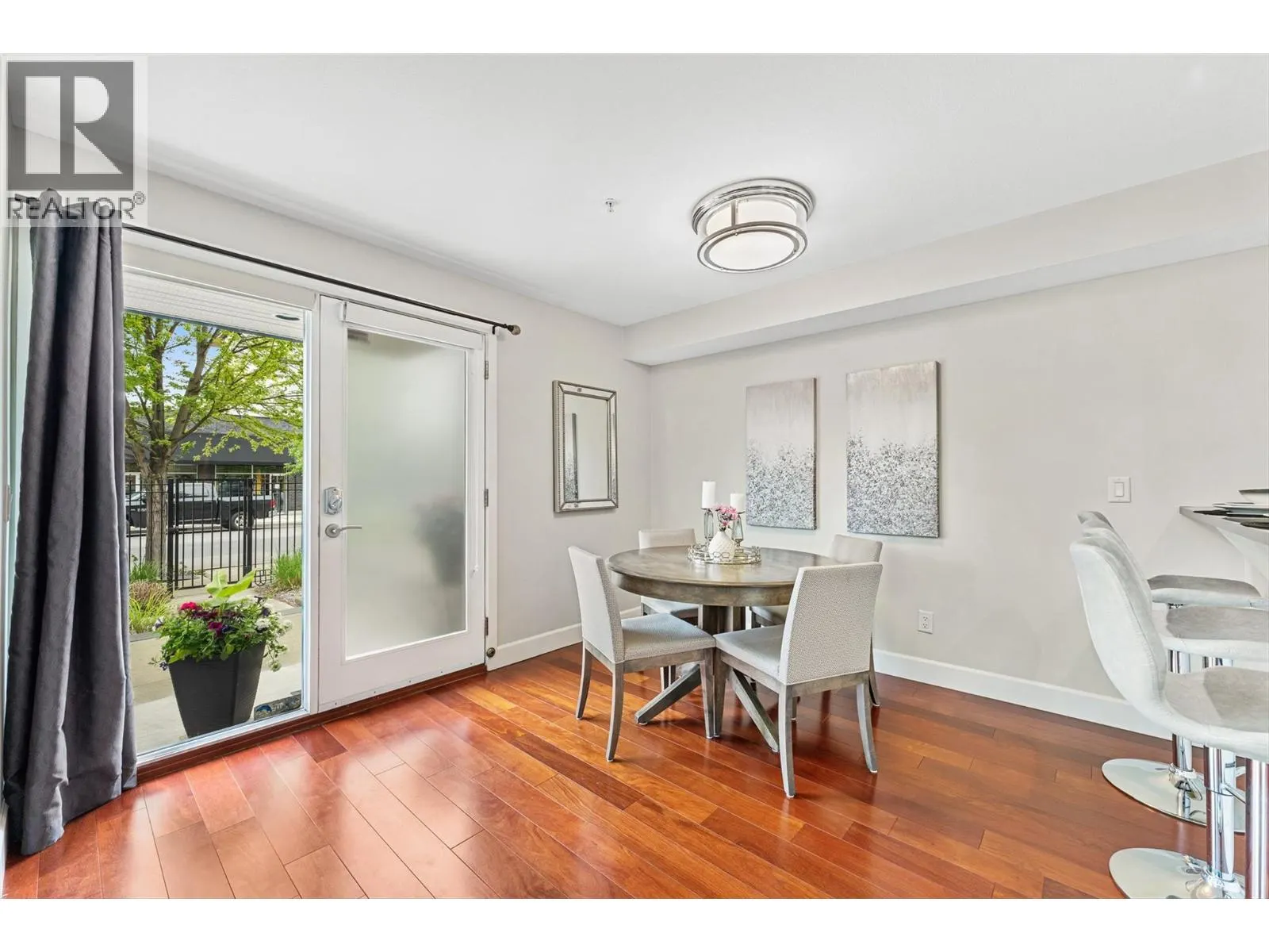 457 West Avenue Unit# 111