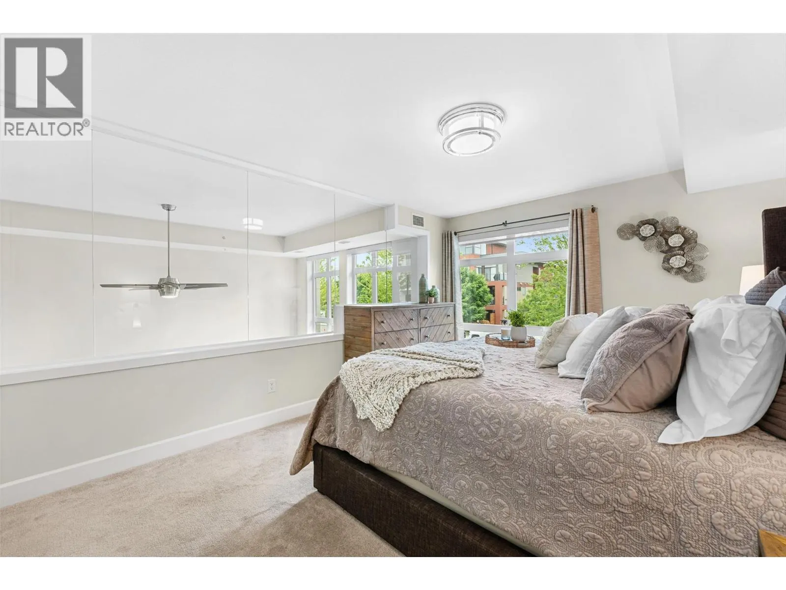 457 West Avenue Unit# 111