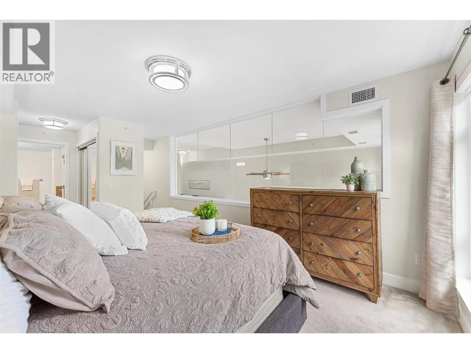 457 West Avenue Unit# 111