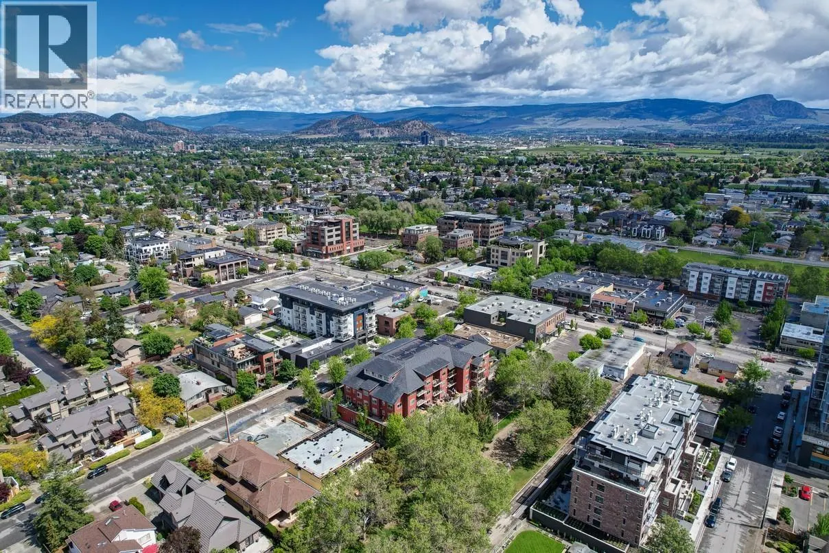 457 West Avenue Unit# 111