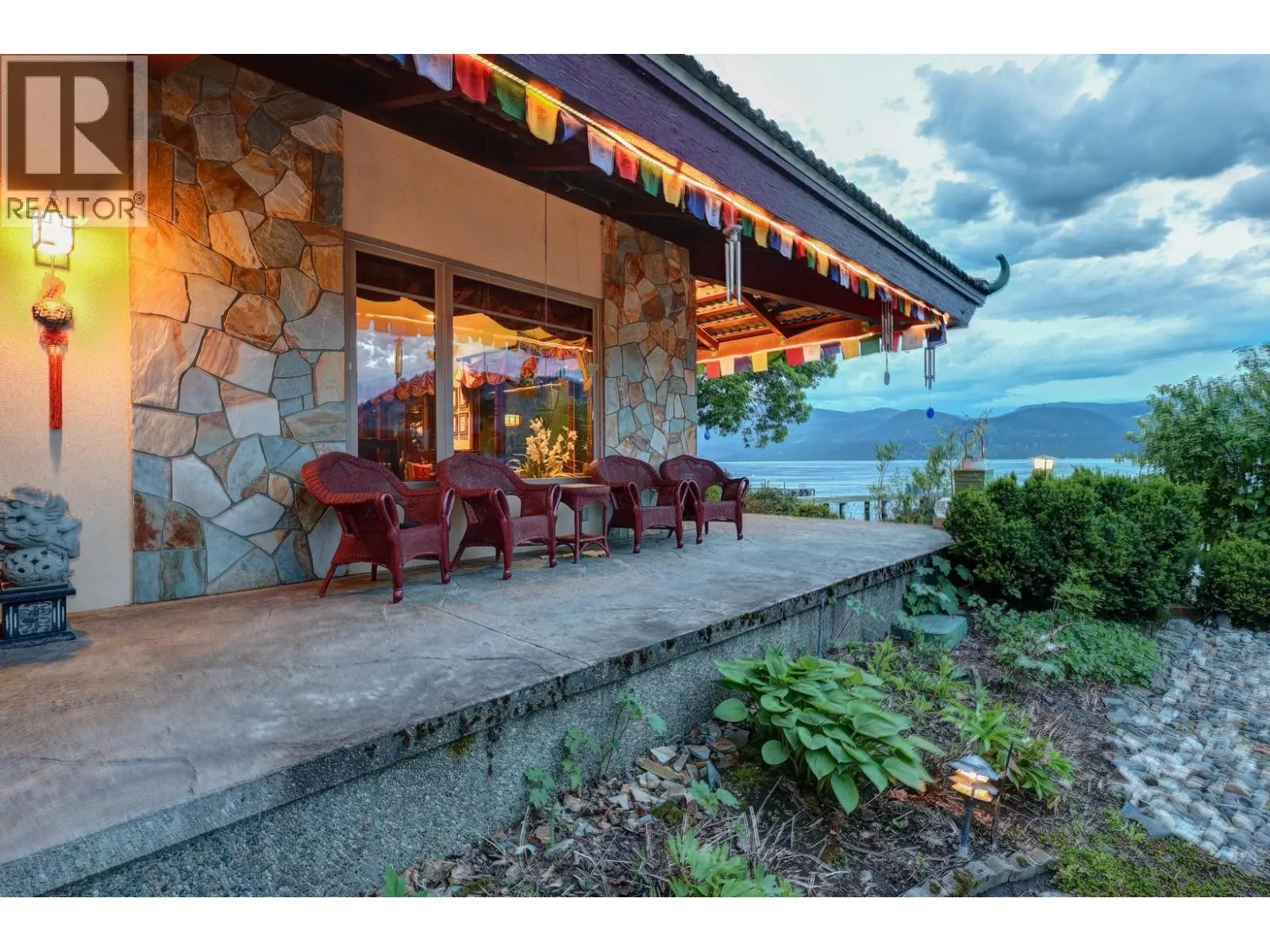 8809 Okanagan Landing Road