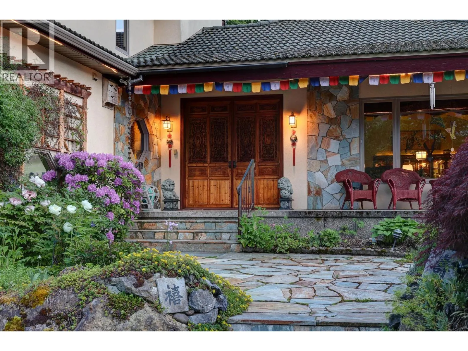 8809 Okanagan Landing Road