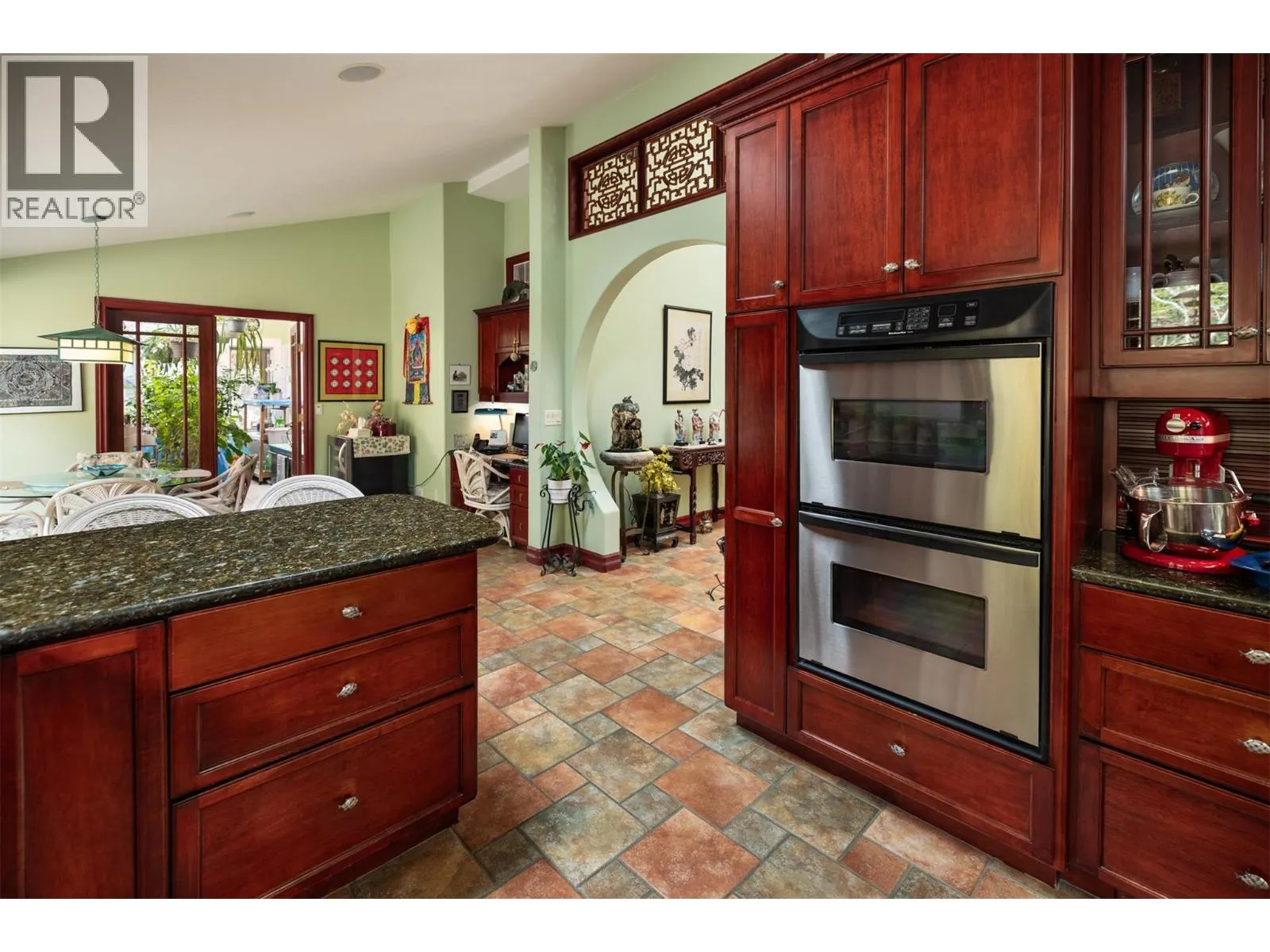 8809 Okanagan Landing Road