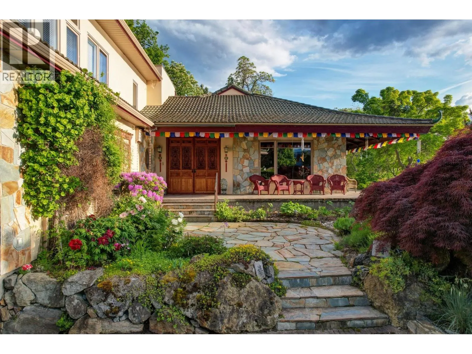 8809 Okanagan Landing Road