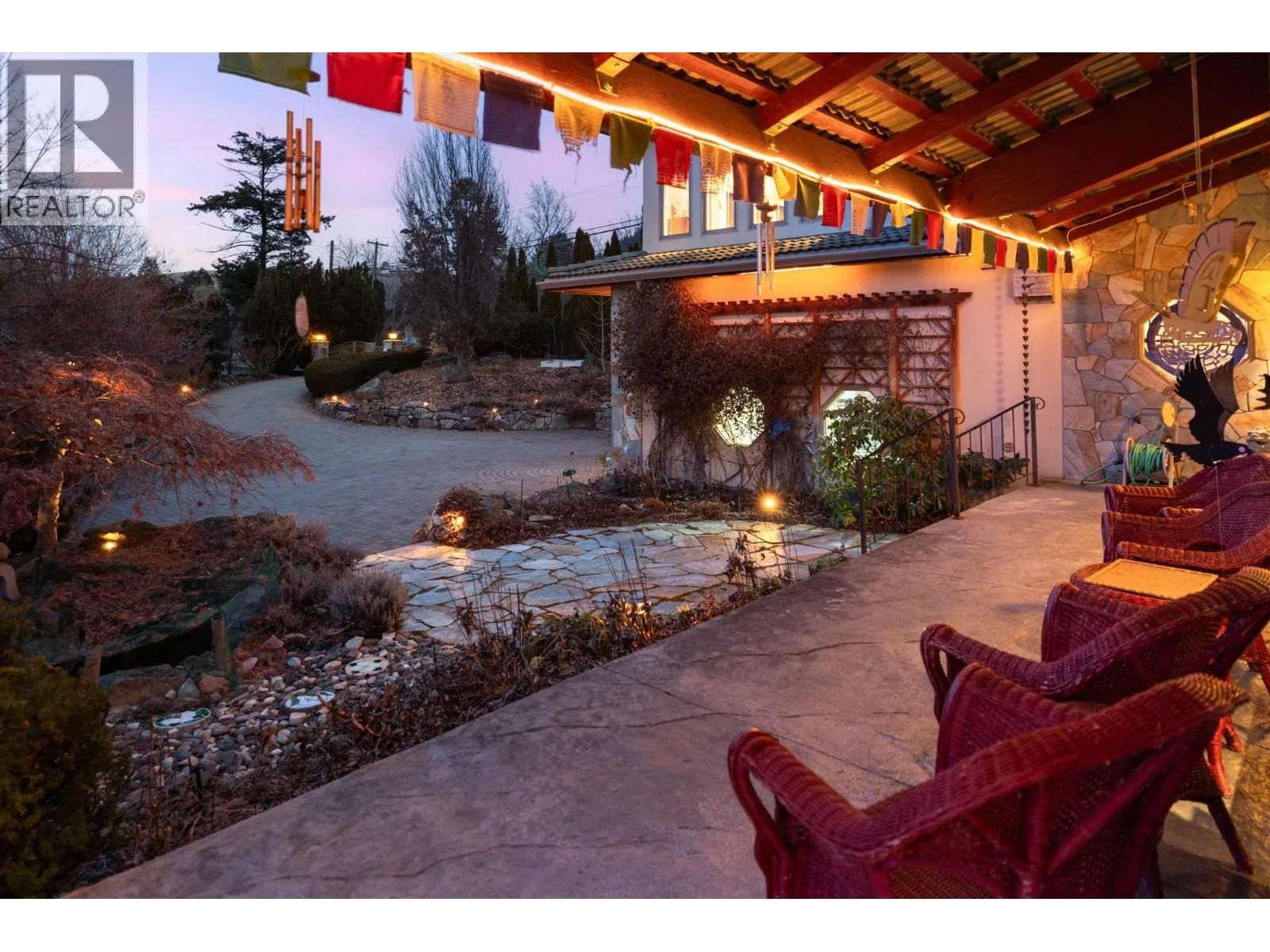 8809 Okanagan Landing Road