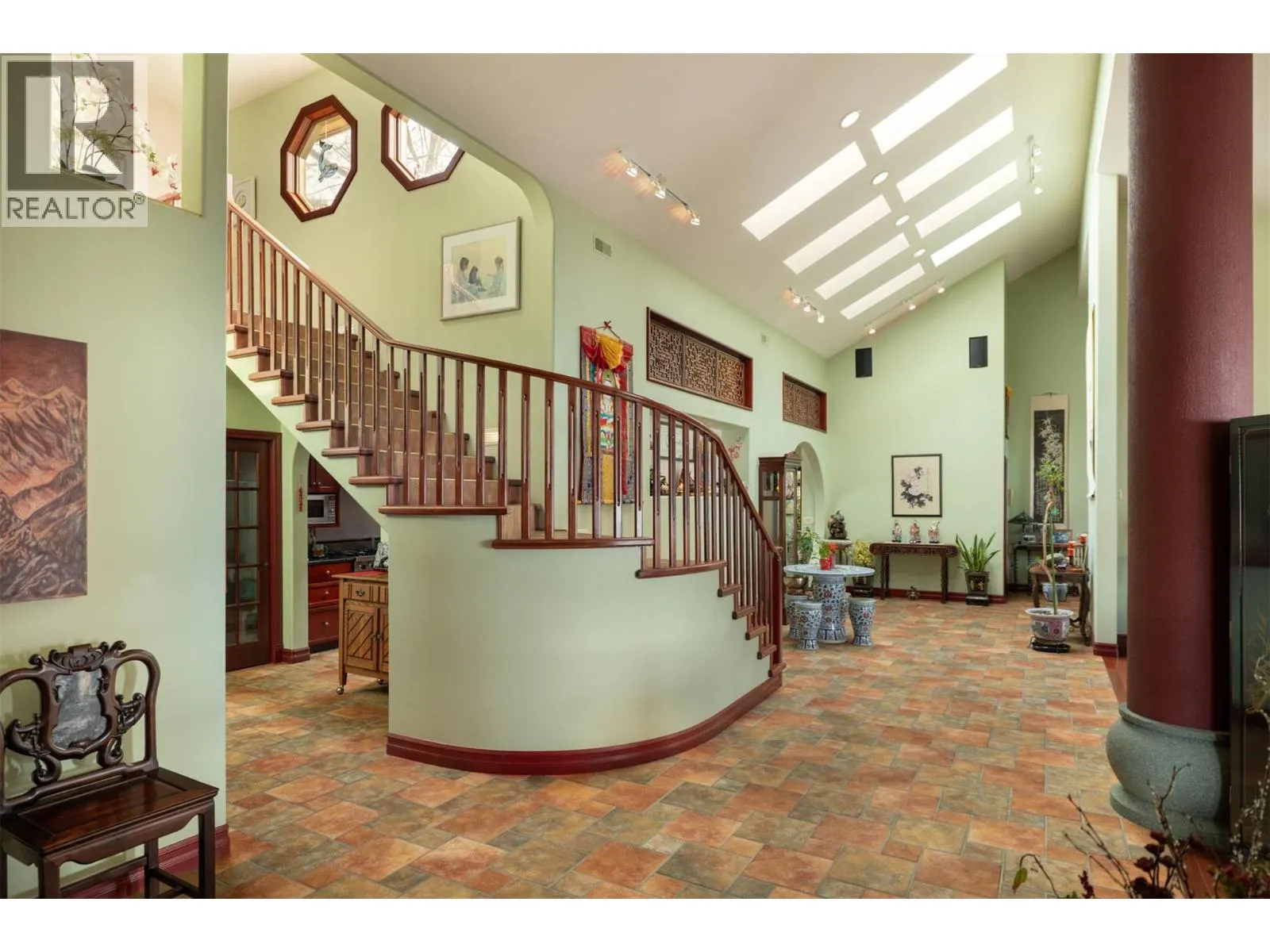 8809 Okanagan Landing Road