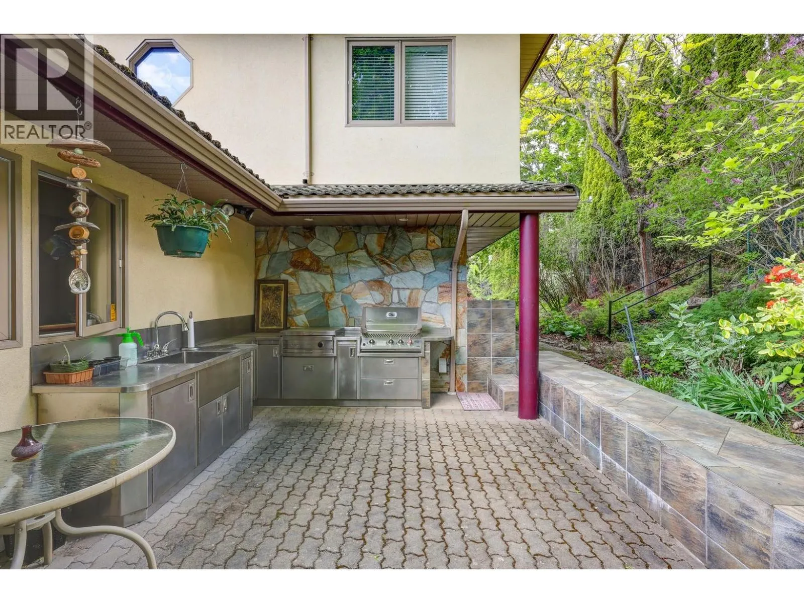 8809 Okanagan Landing Road