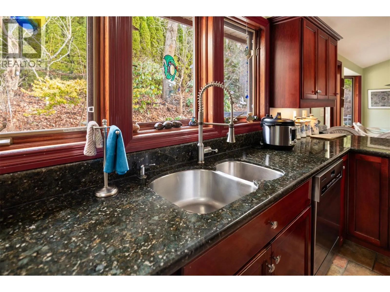 8809 Okanagan Landing Road