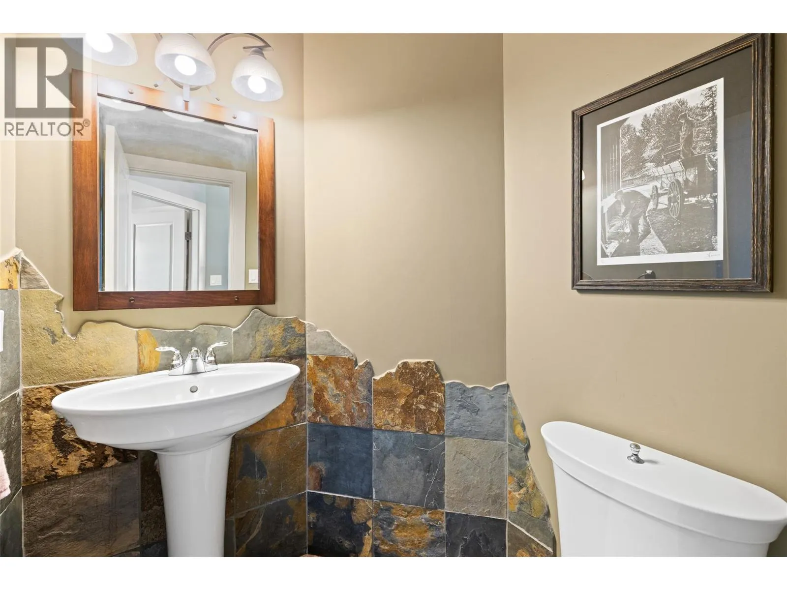 1714 Capistrano Peaks Crescent