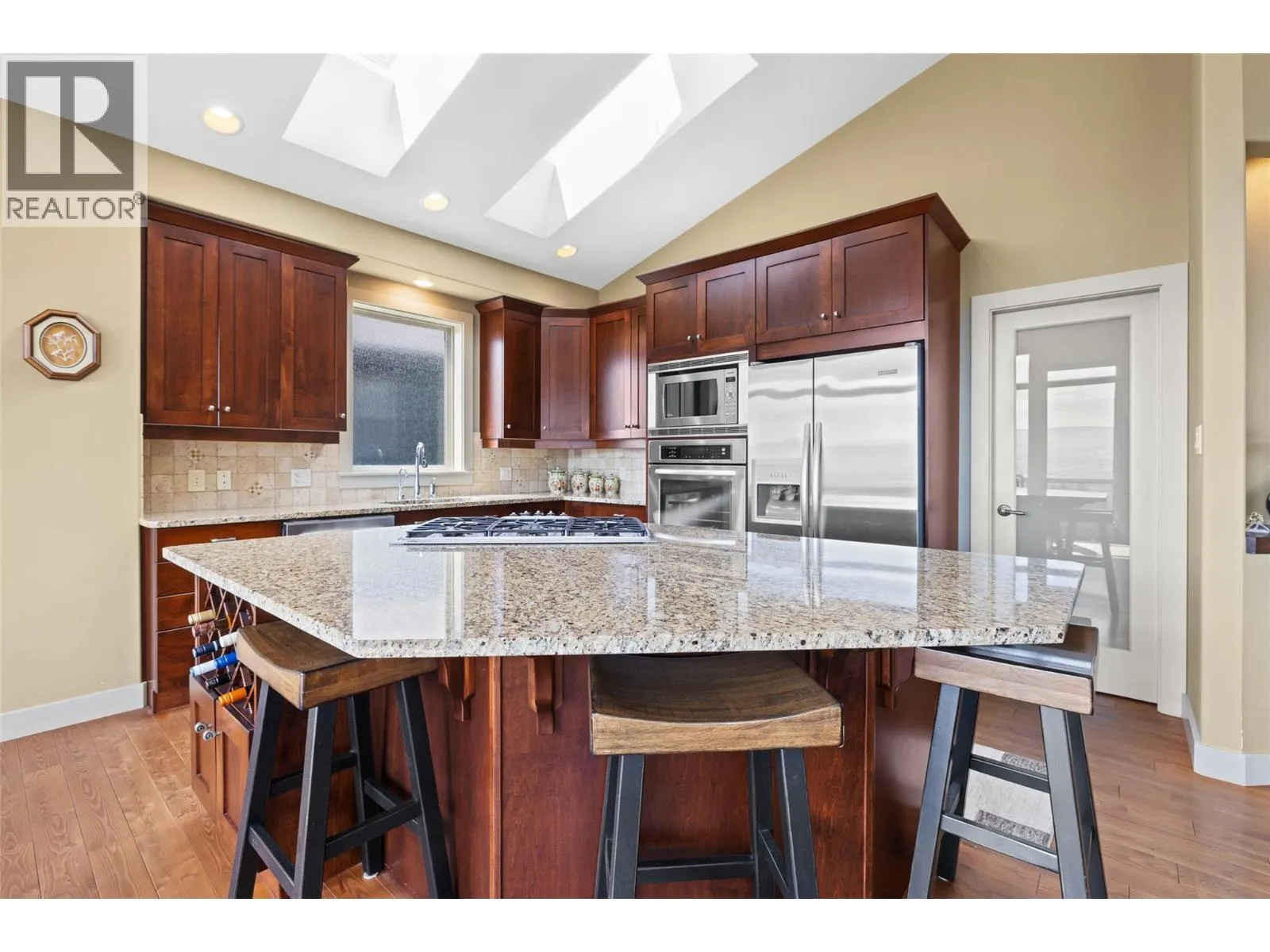 1714 Capistrano Peaks Crescent