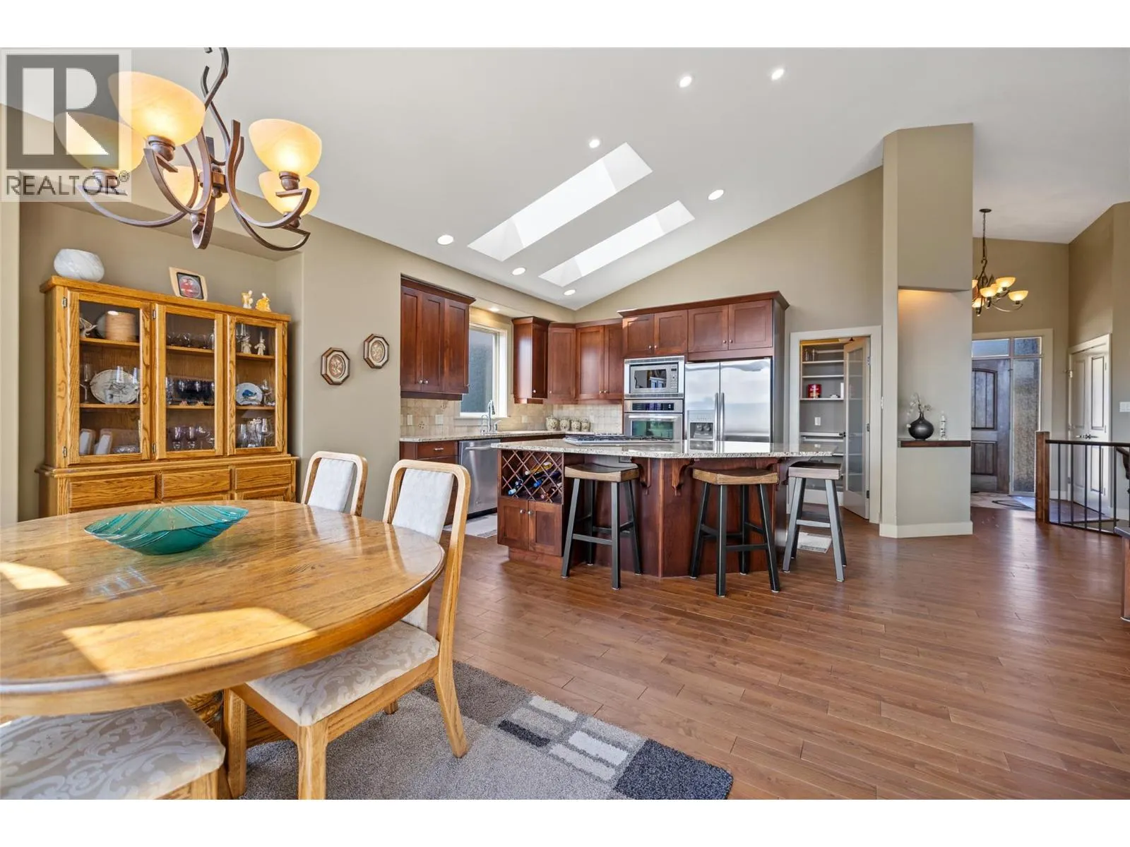 1714 Capistrano Peaks Crescent