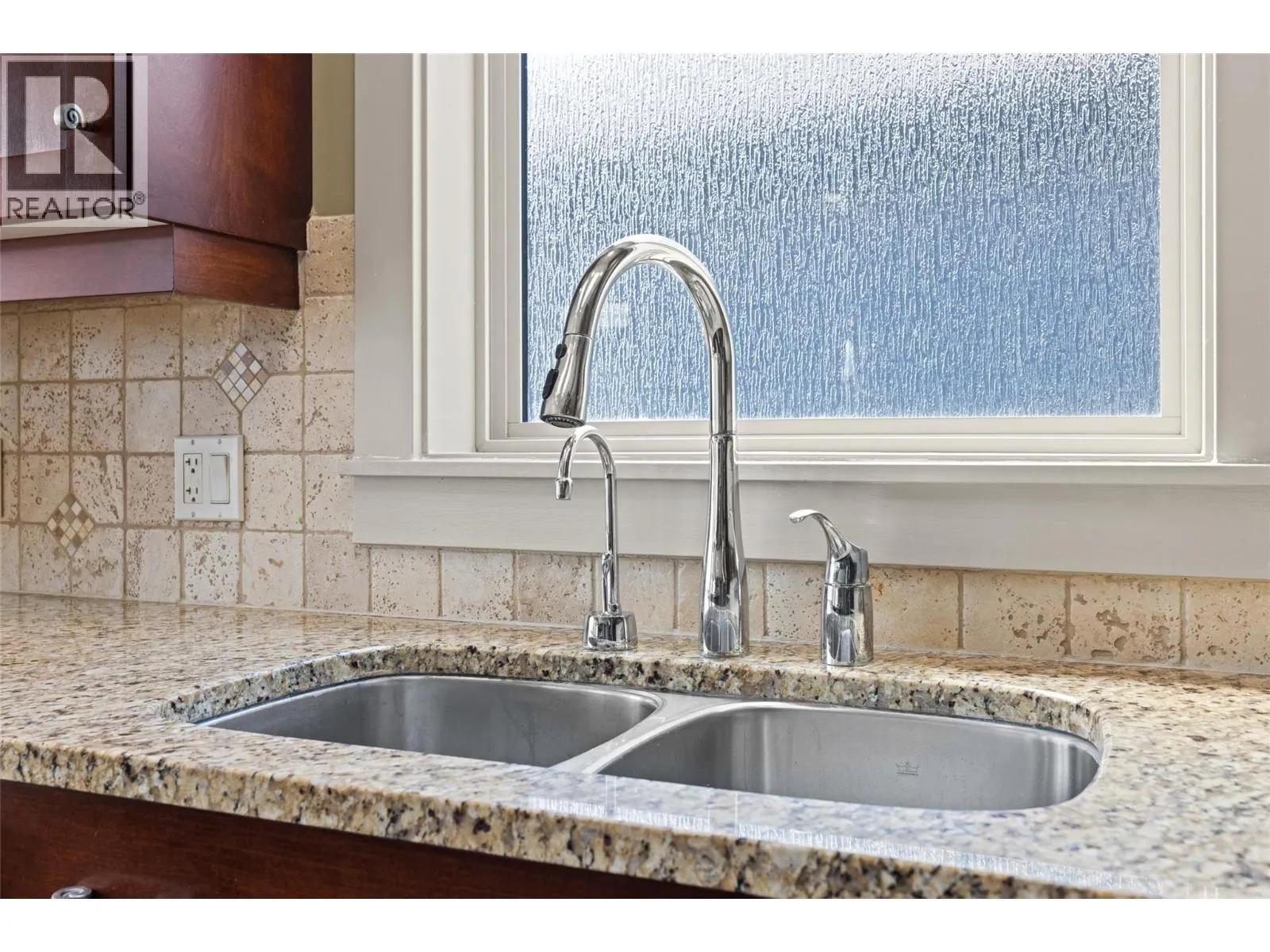 1714 Capistrano Peaks Crescent