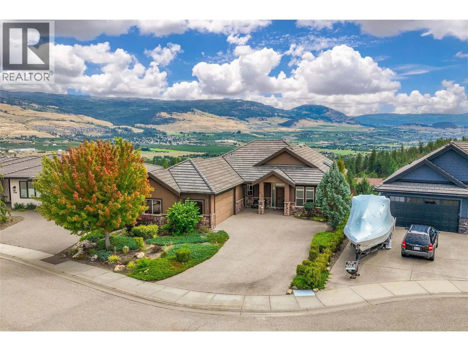 1714 Capistrano Peaks Crescent