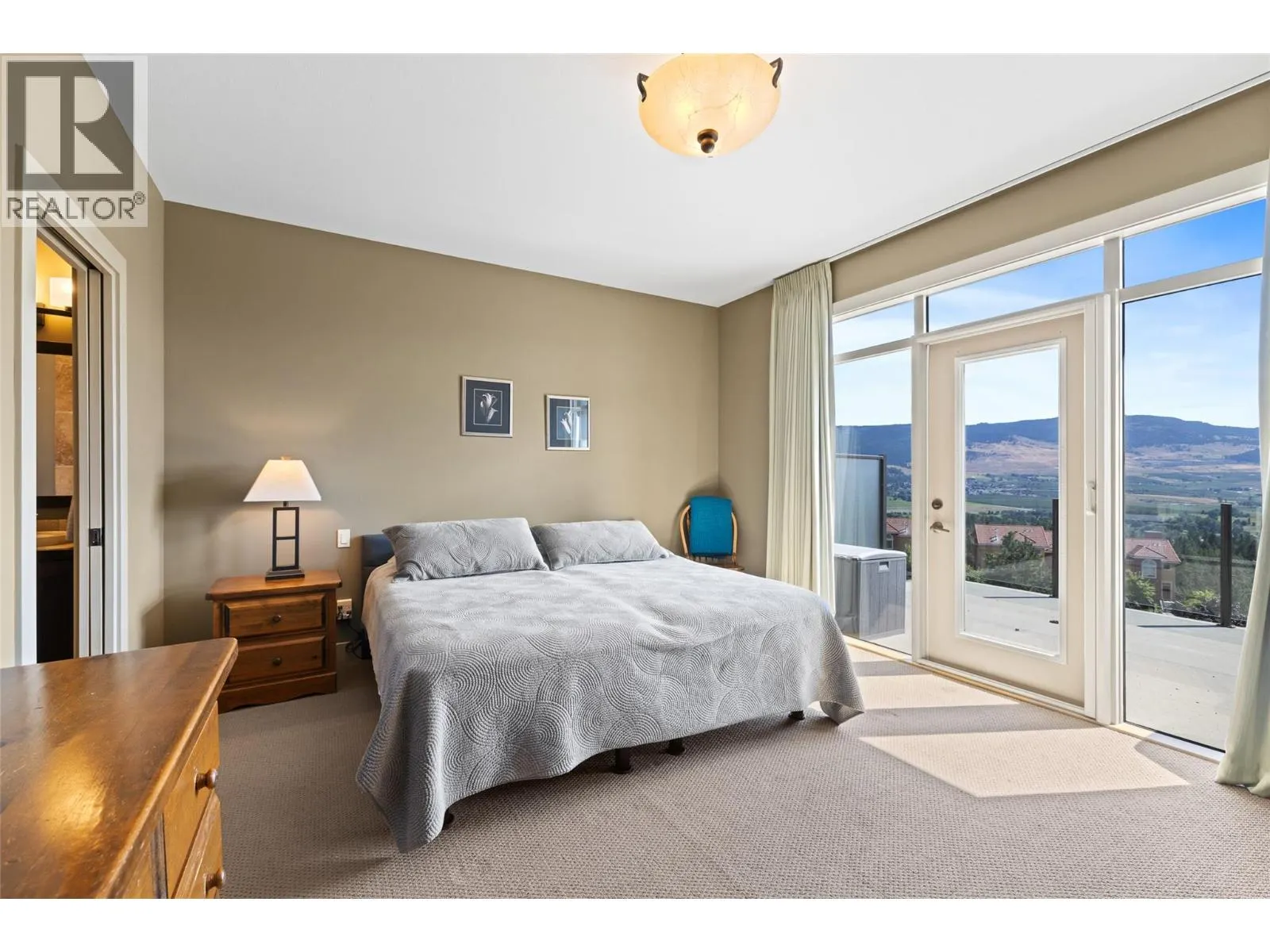 1714 Capistrano Peaks Crescent