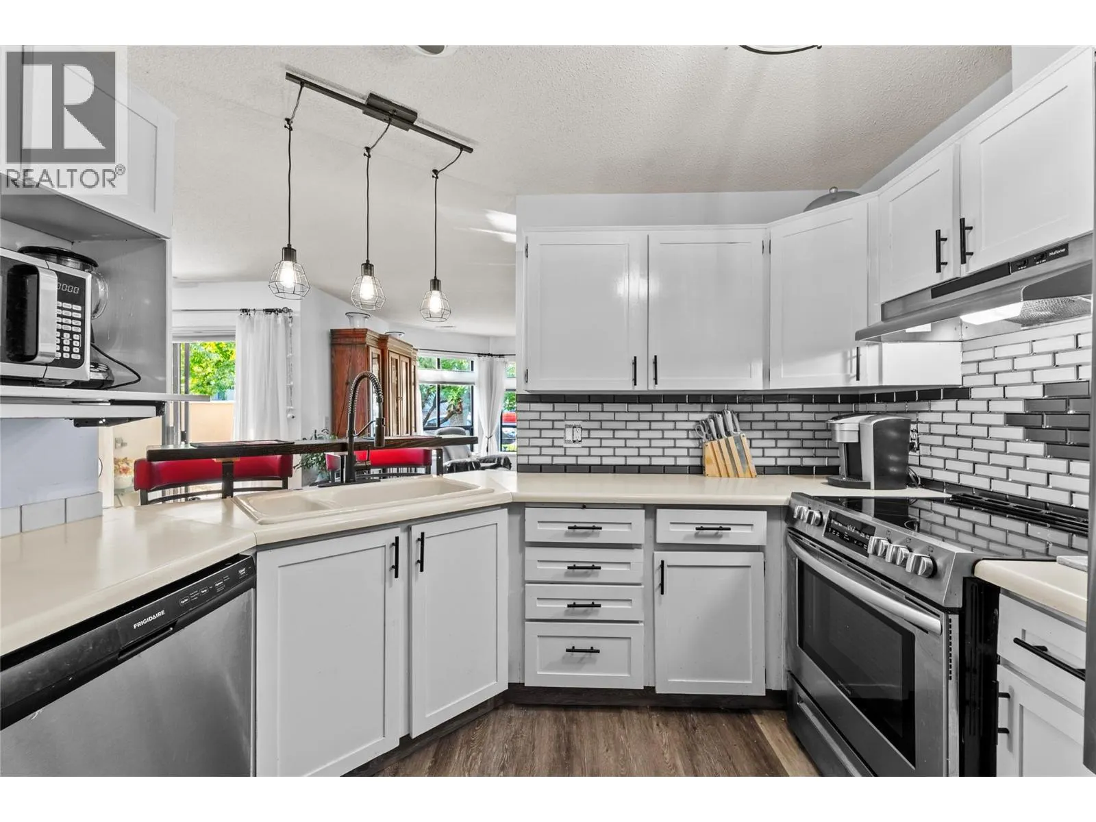 338 NICOLA Street Unit# 108