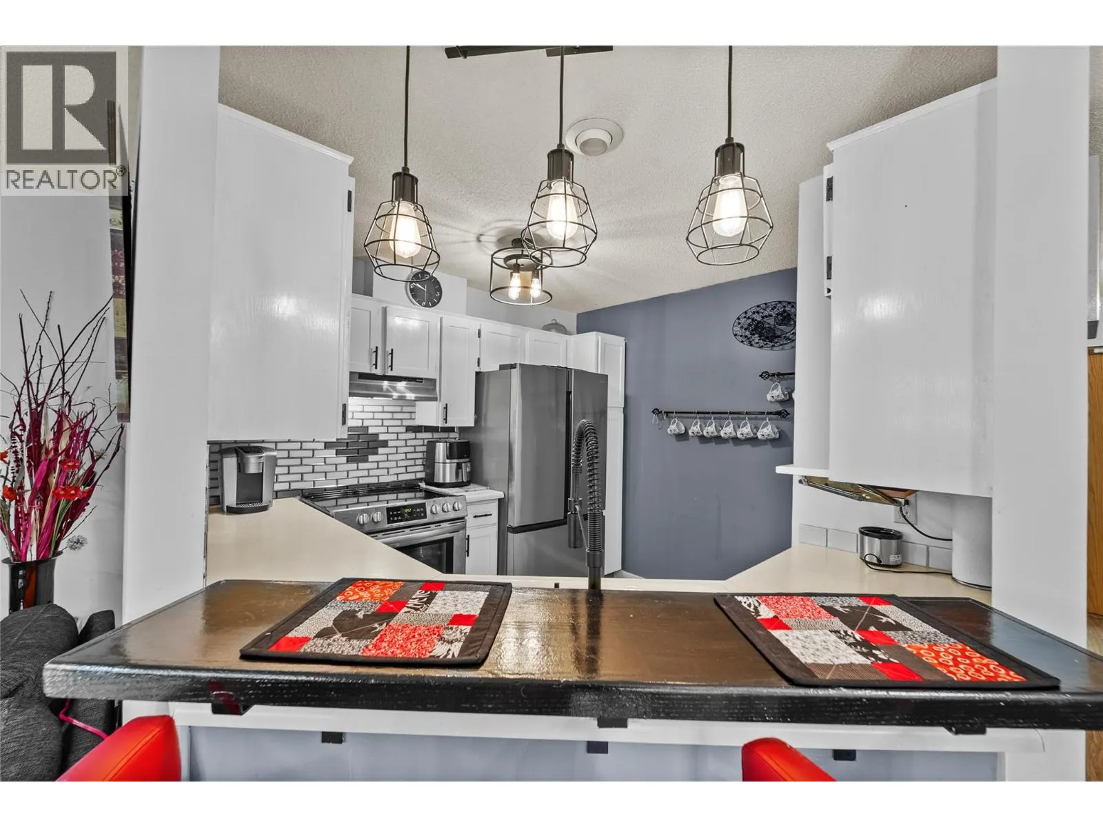 338 NICOLA Street Unit# 108