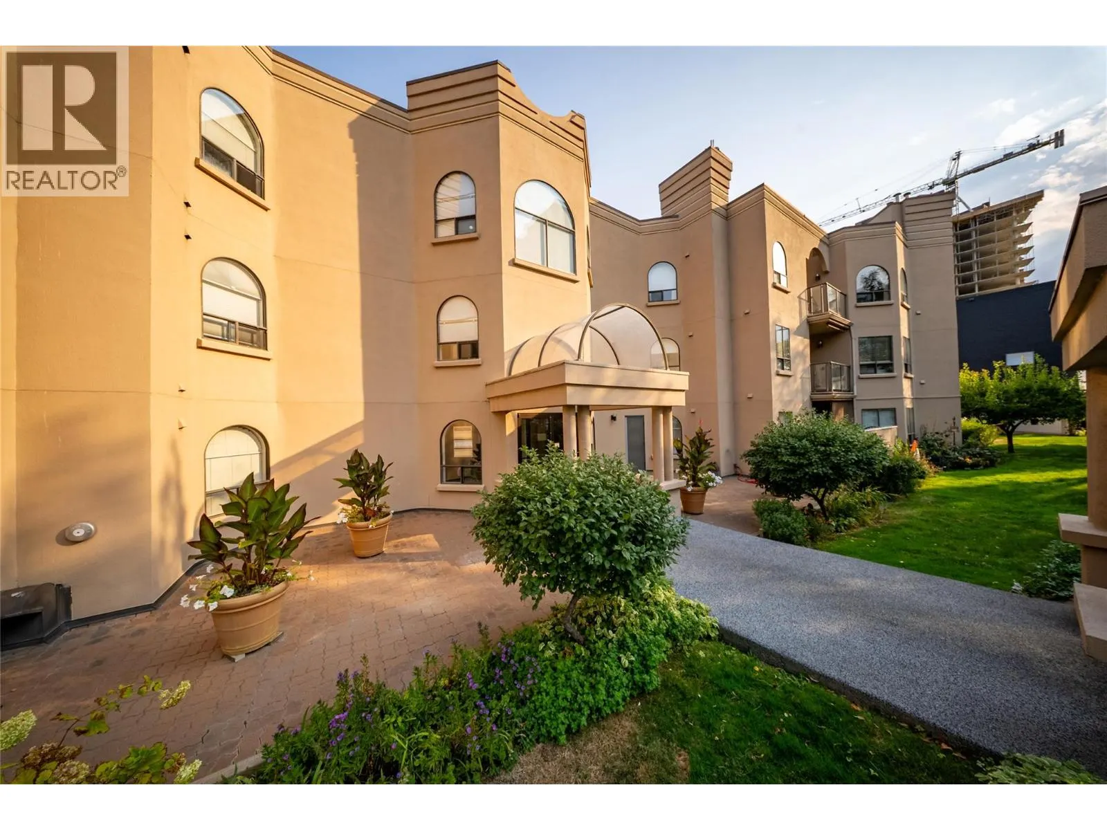 338 NICOLA Street Unit# 108