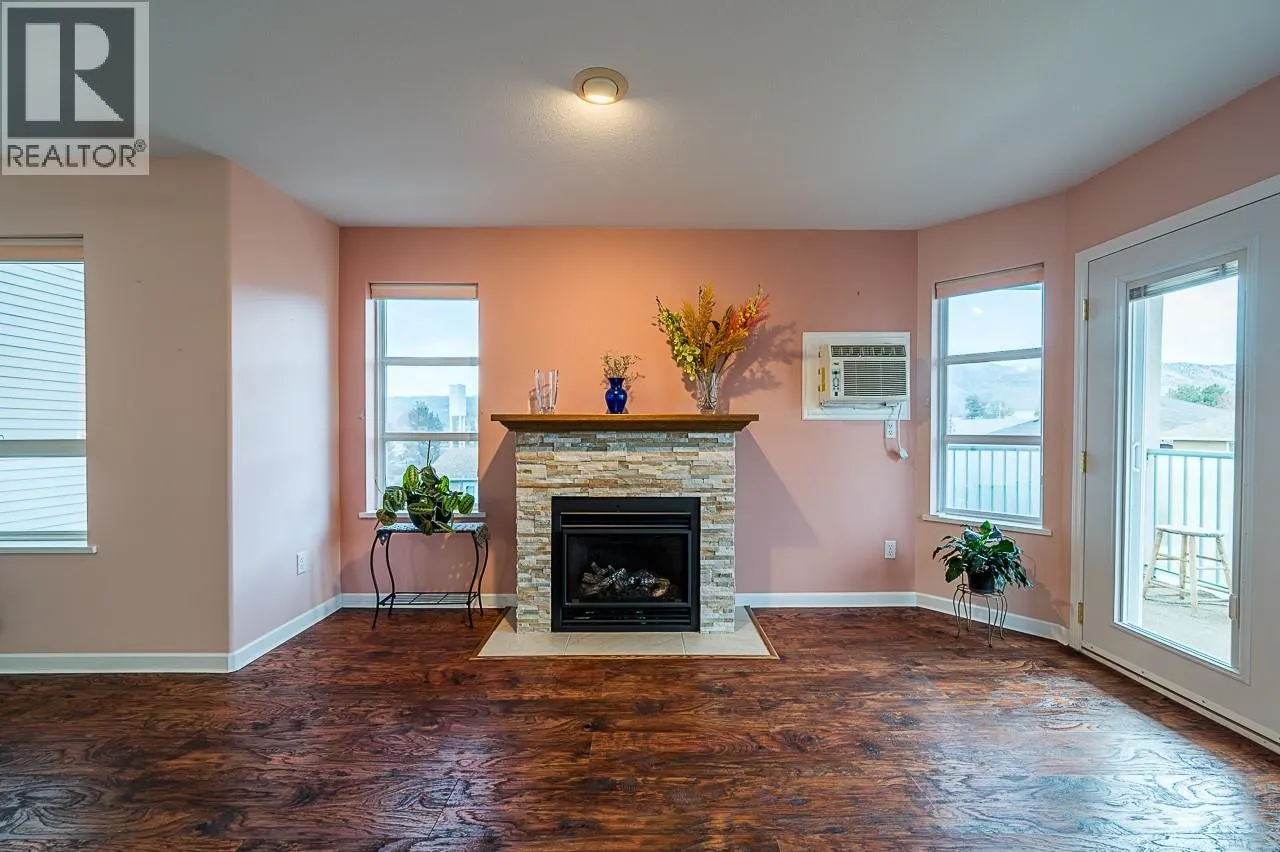 860 NICOLANI Drive Unit# 303