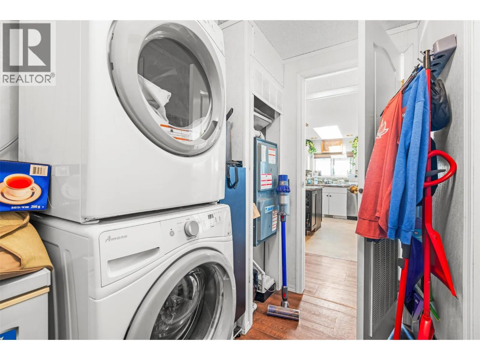 15401 Kalamalka Lake Road Unit# 210