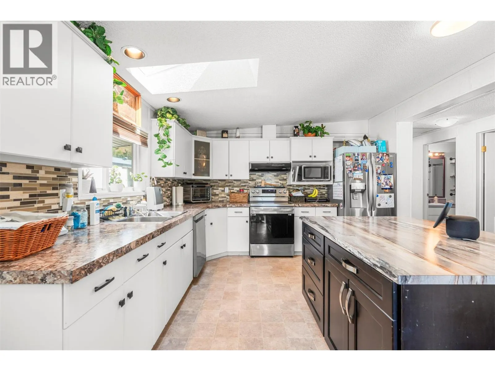 15401 Kalamalka Lake Road Unit# 210